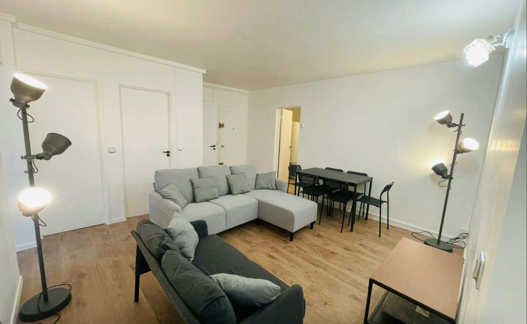 Appartamento in affitto a 3000 € al mese a Chevilly-Larue, Rue d'Anjou