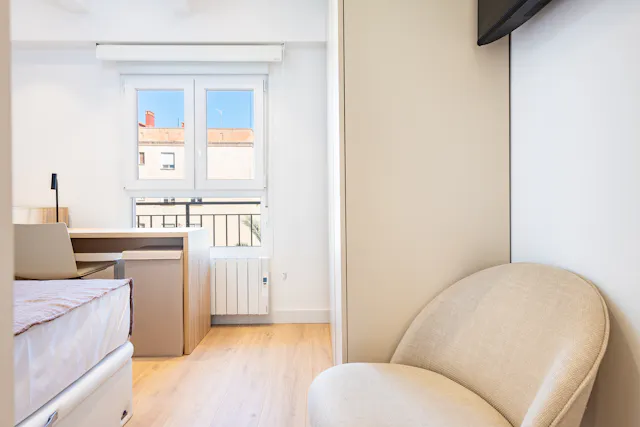 Private room in Carrer dels Sants Just i Pastor, Valencia (1634328) room image 28