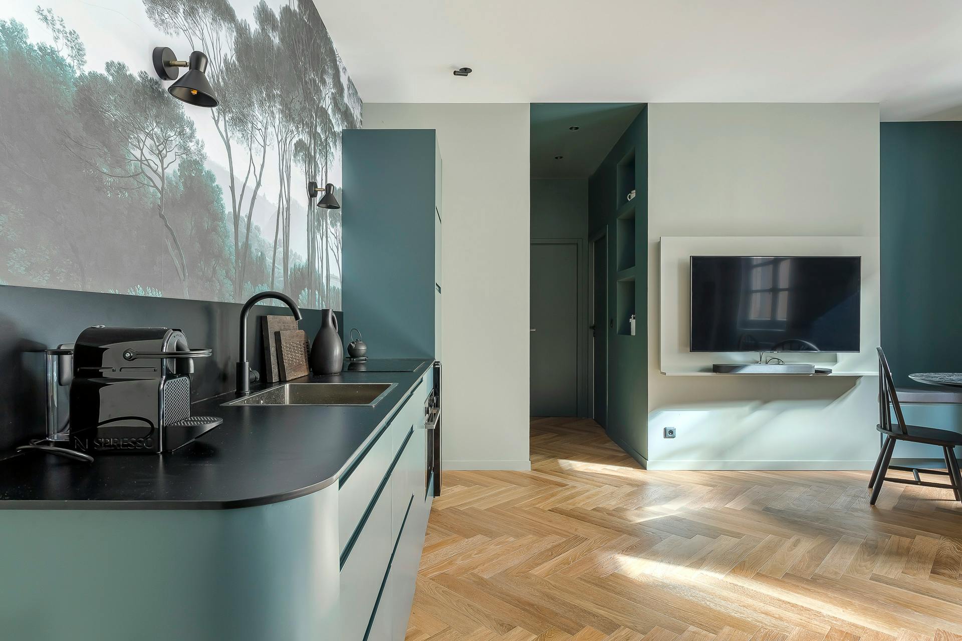 preview gallery tile