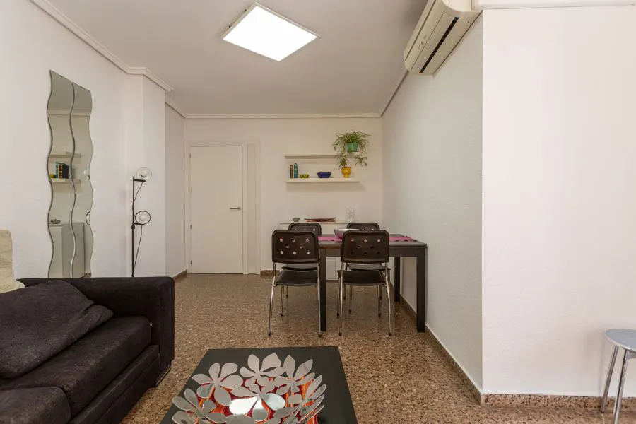 4-Bedroom Apartment in Carrer del Beat Joan Grande, Valencia (1634400) COMMON_AREA 4