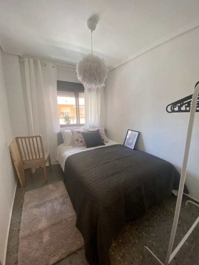 Carrer de les Illes Canàries, Valencia preview