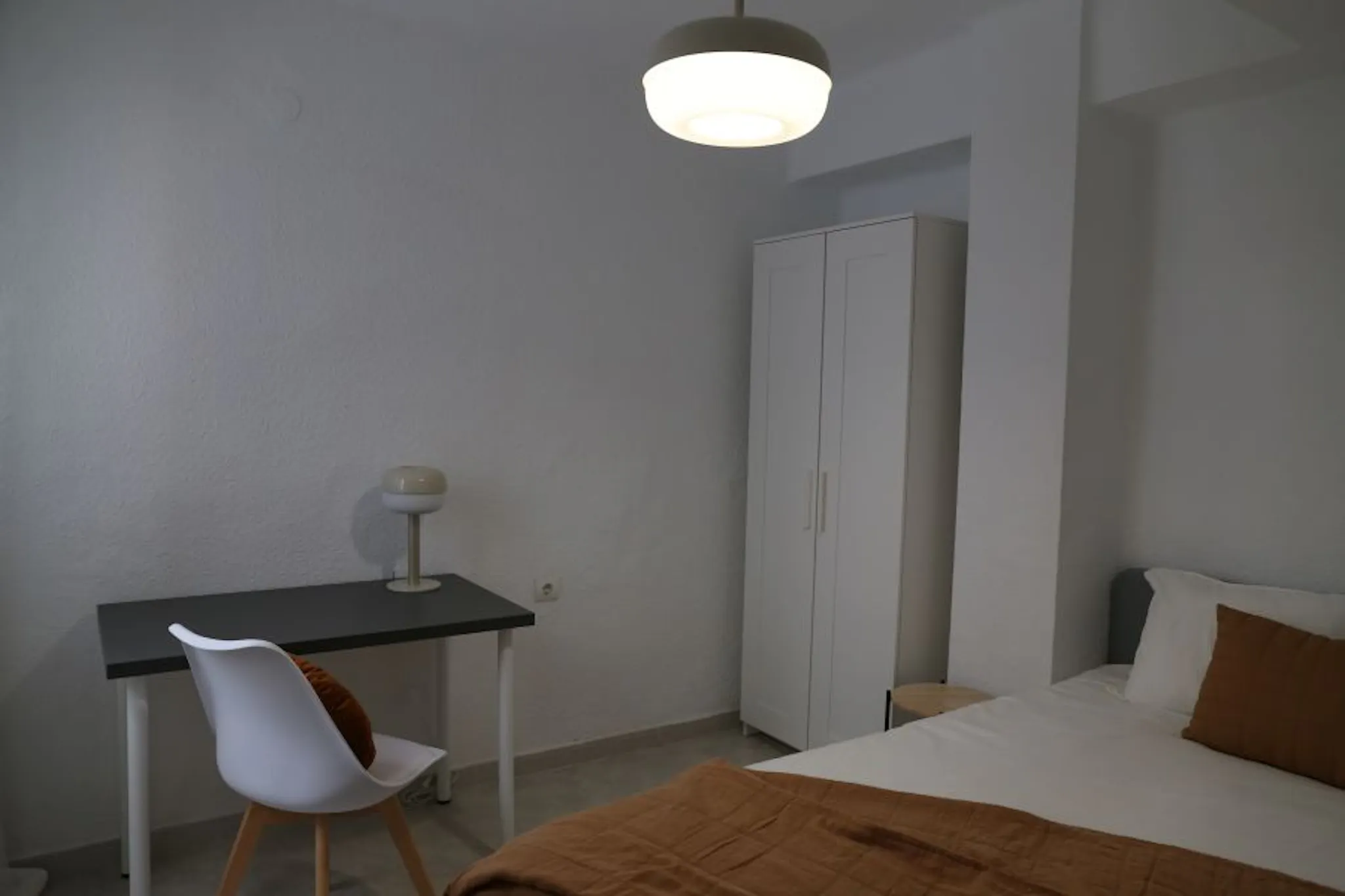 Carrer de Rodrigo de Pertegás, Valencia preview