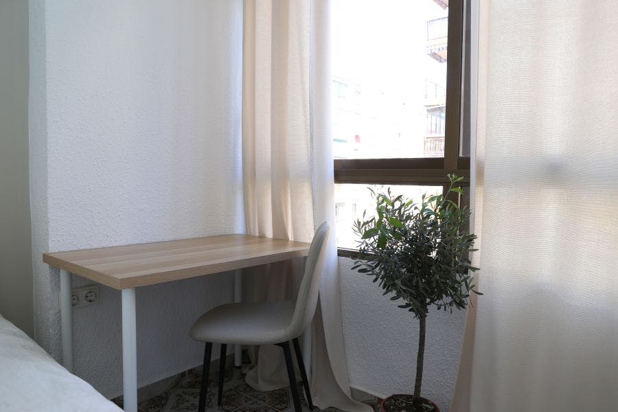 Carrer de Rodrigo de Pertegás, Valencia preview