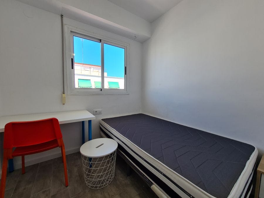 Carrer dels Sants Just i Pastor, Valencia preview