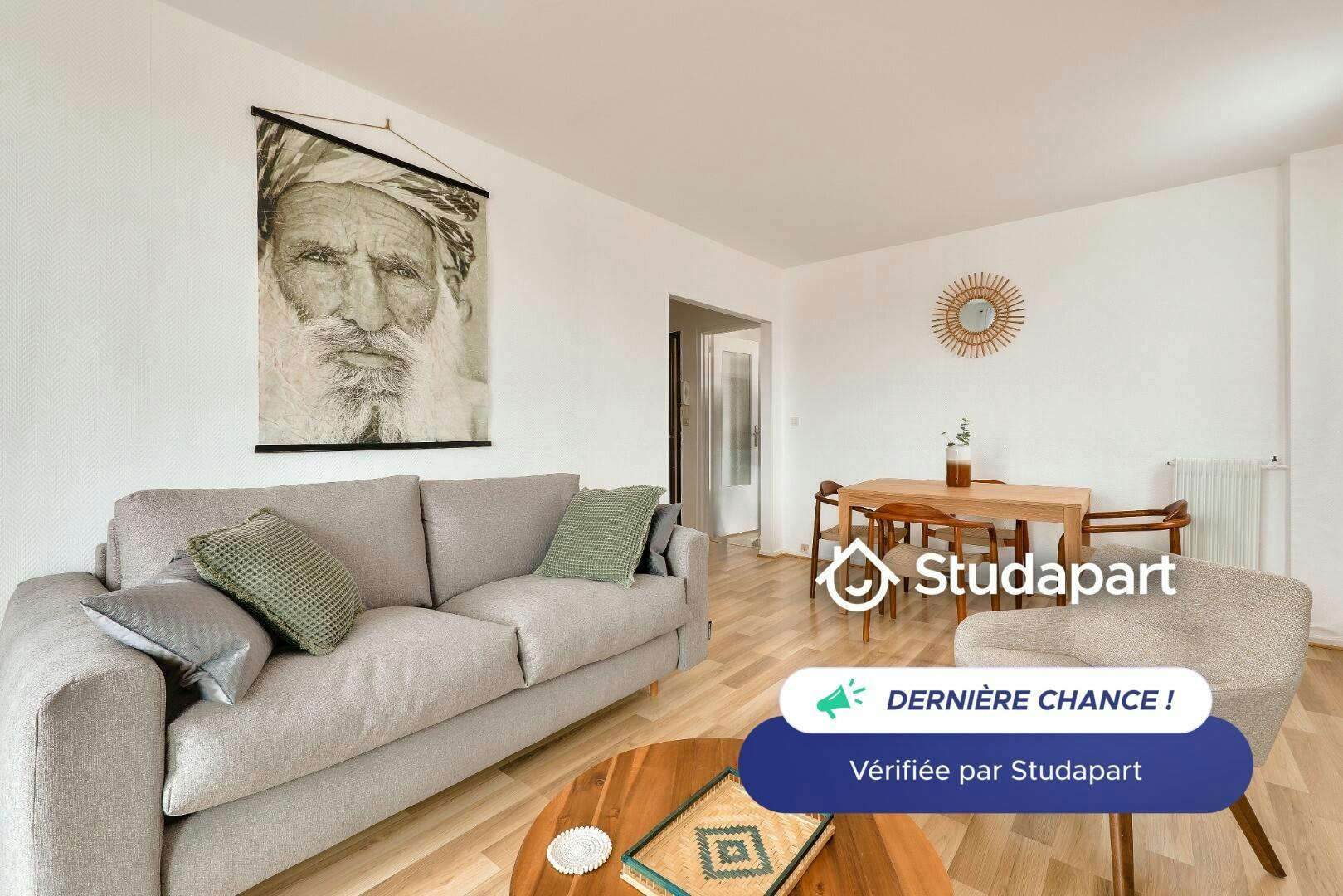 Apartment for rent for €1,900 per month in Épinay-sur-Seine, Boulevard Foch