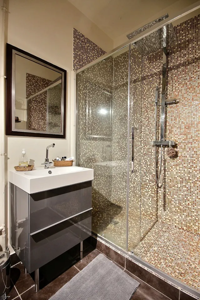 1-Bedroom Apartment in Rue Fauvet, Paris (1634580) room image 130