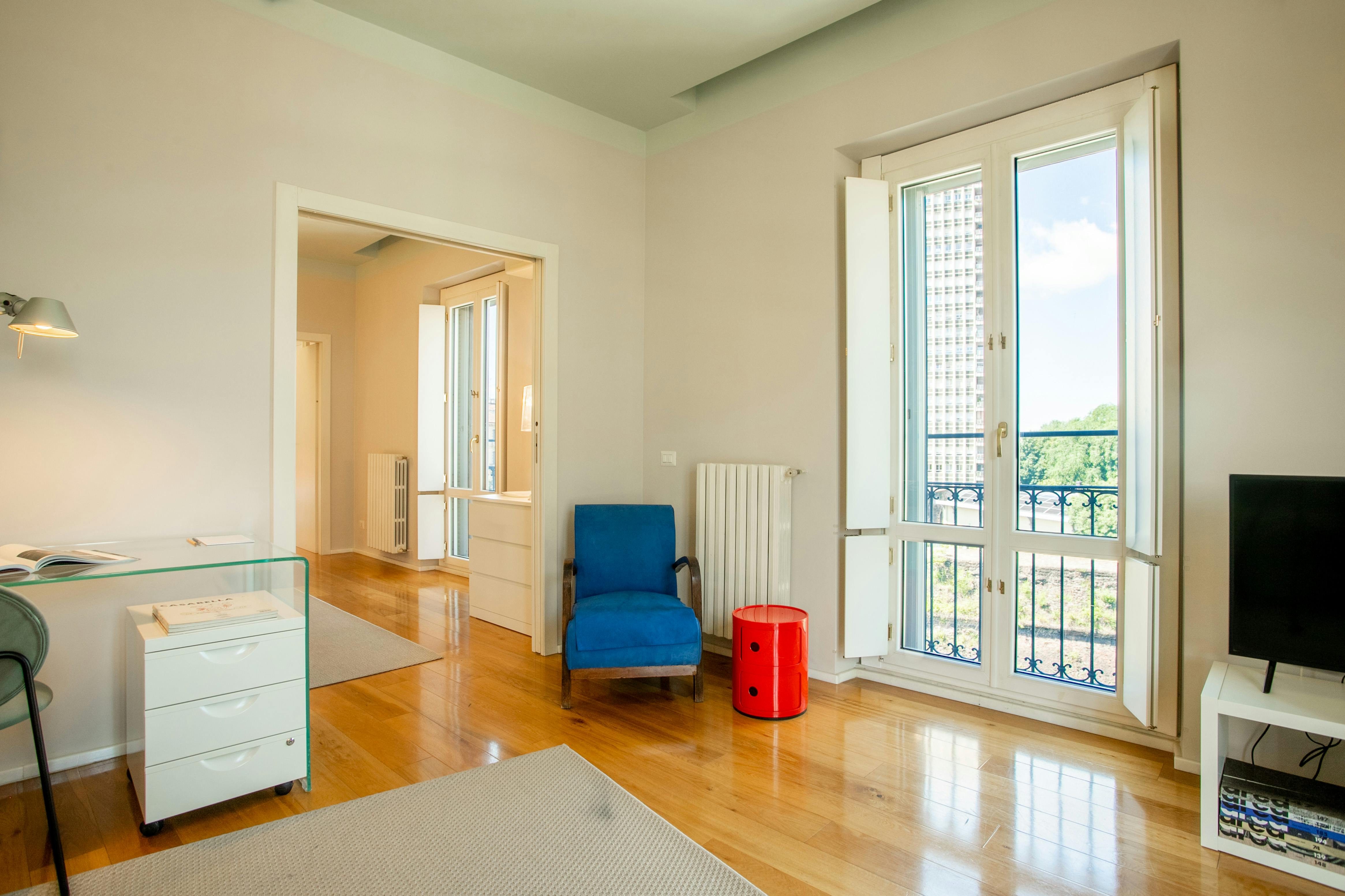 Viale Sabotino, Milan preview