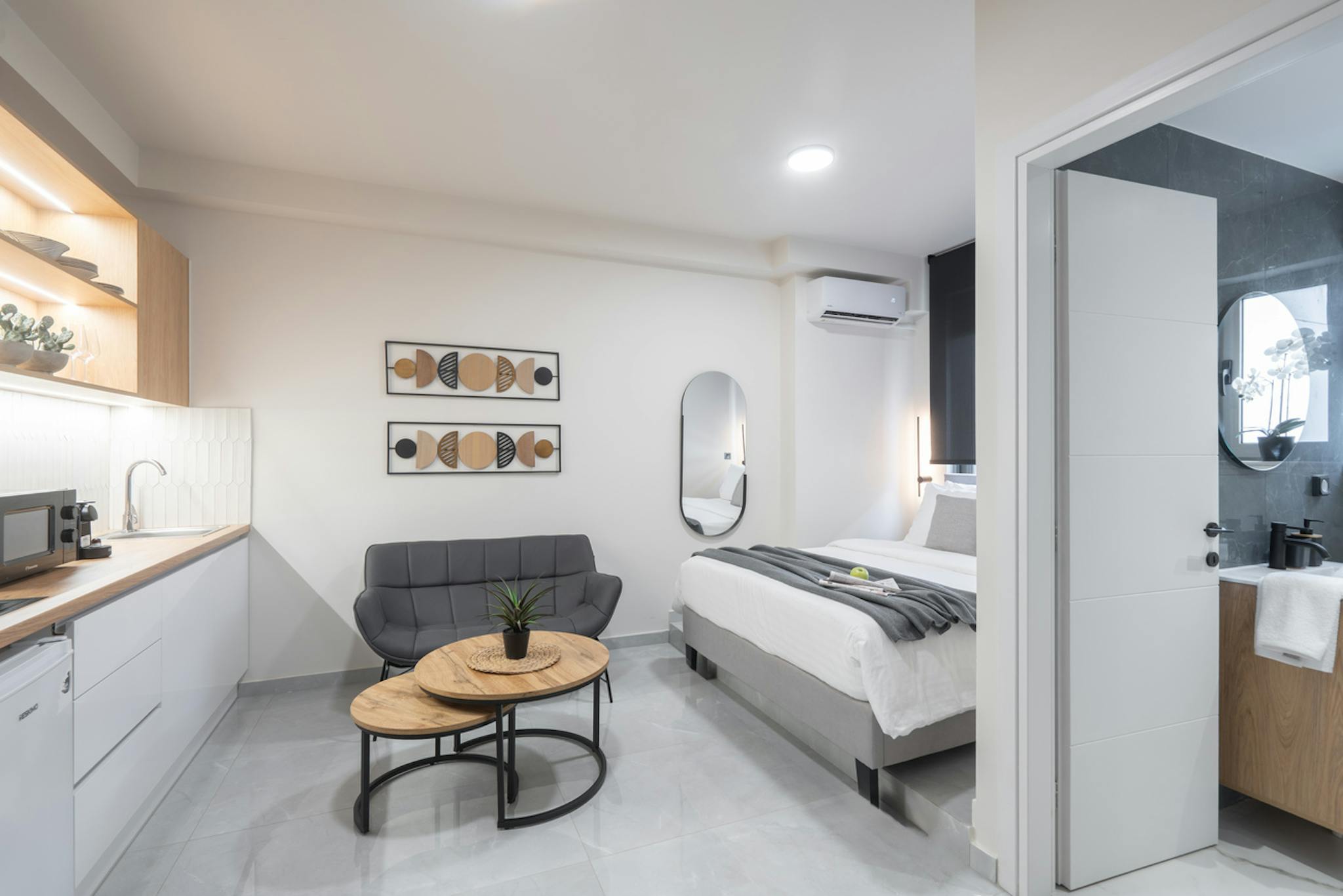 Serron, Athina preview