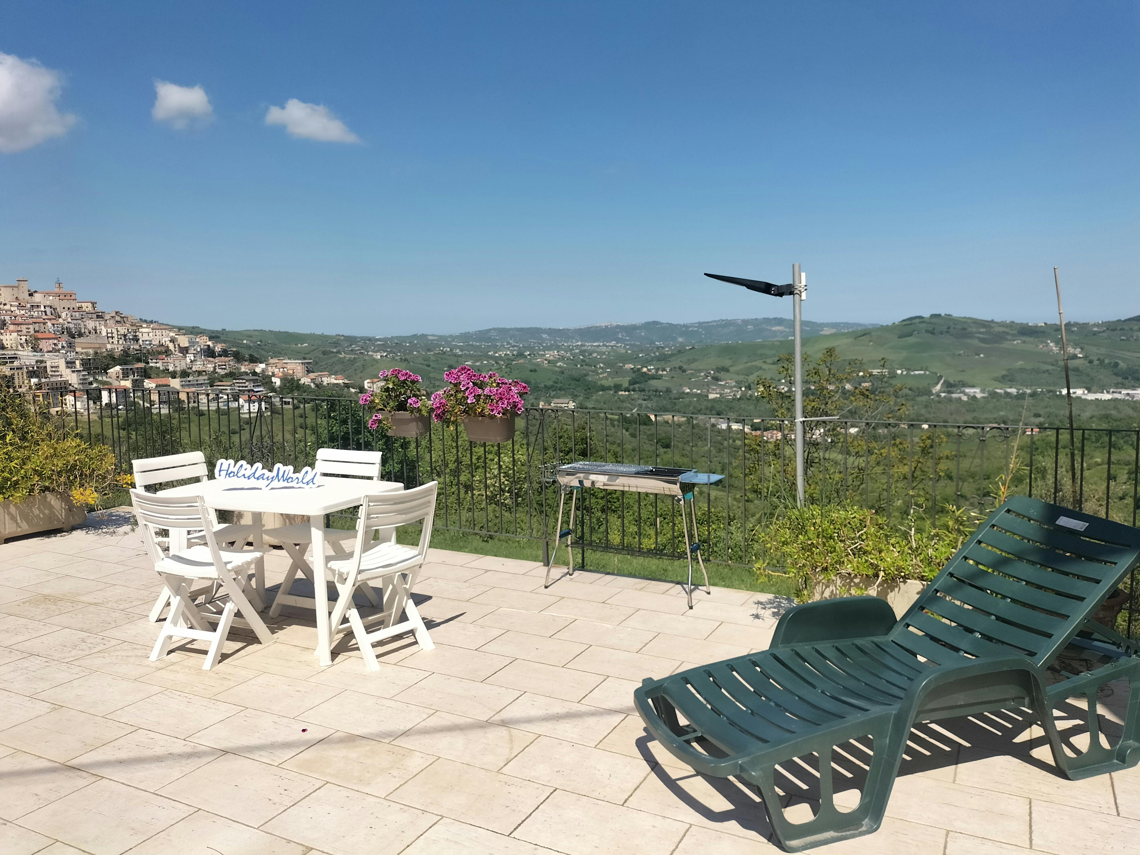 Квартира за оренду для 7 422 EUR на місяць у Casoli, Via Cavassutti