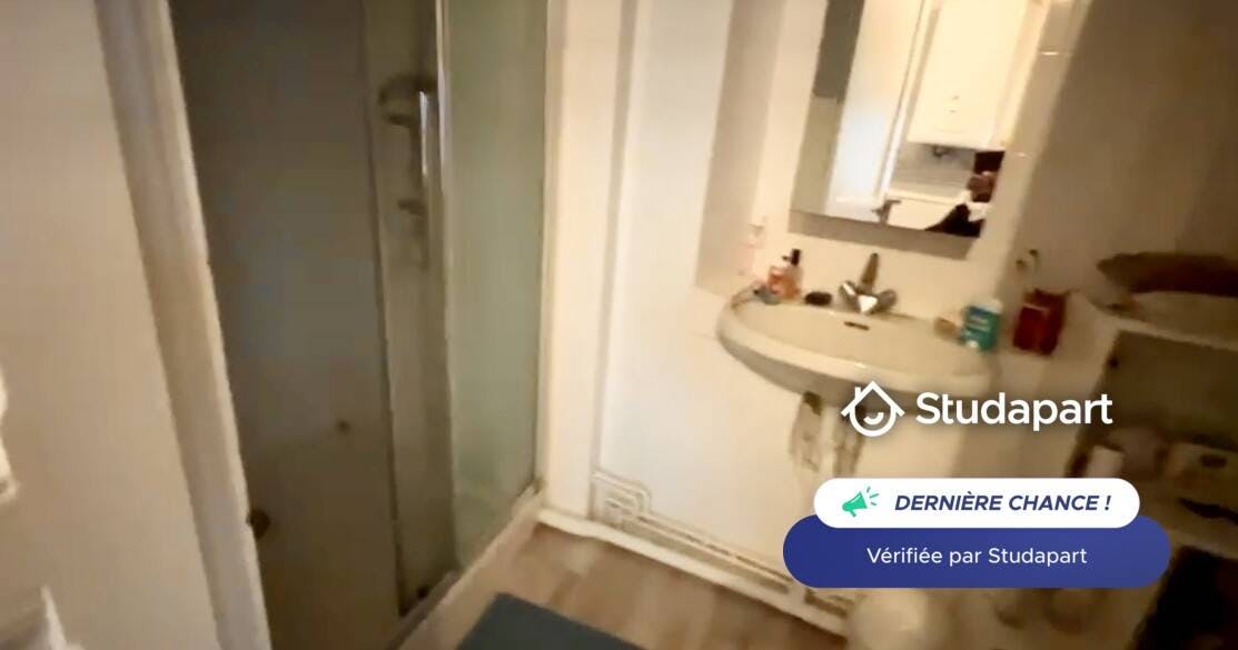 Apartamento en alquiler por 440 € al mes en Poitiers, Rue de l'Ancienne Comédie