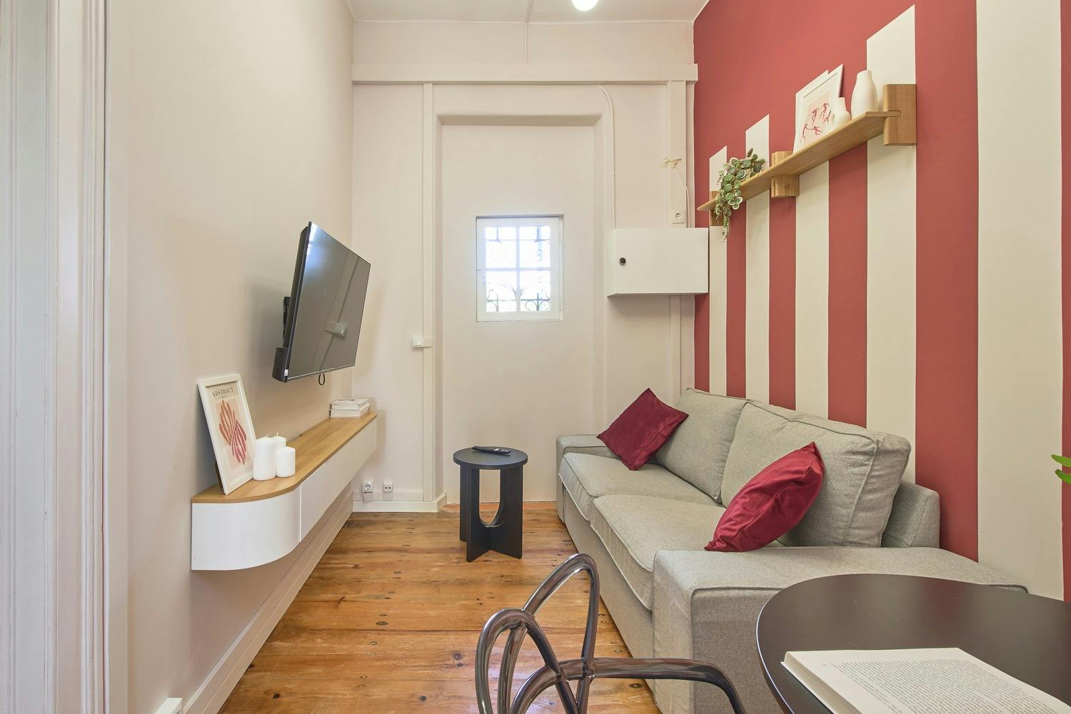 Rua Gonçalves Crespo, Carcavelos preview