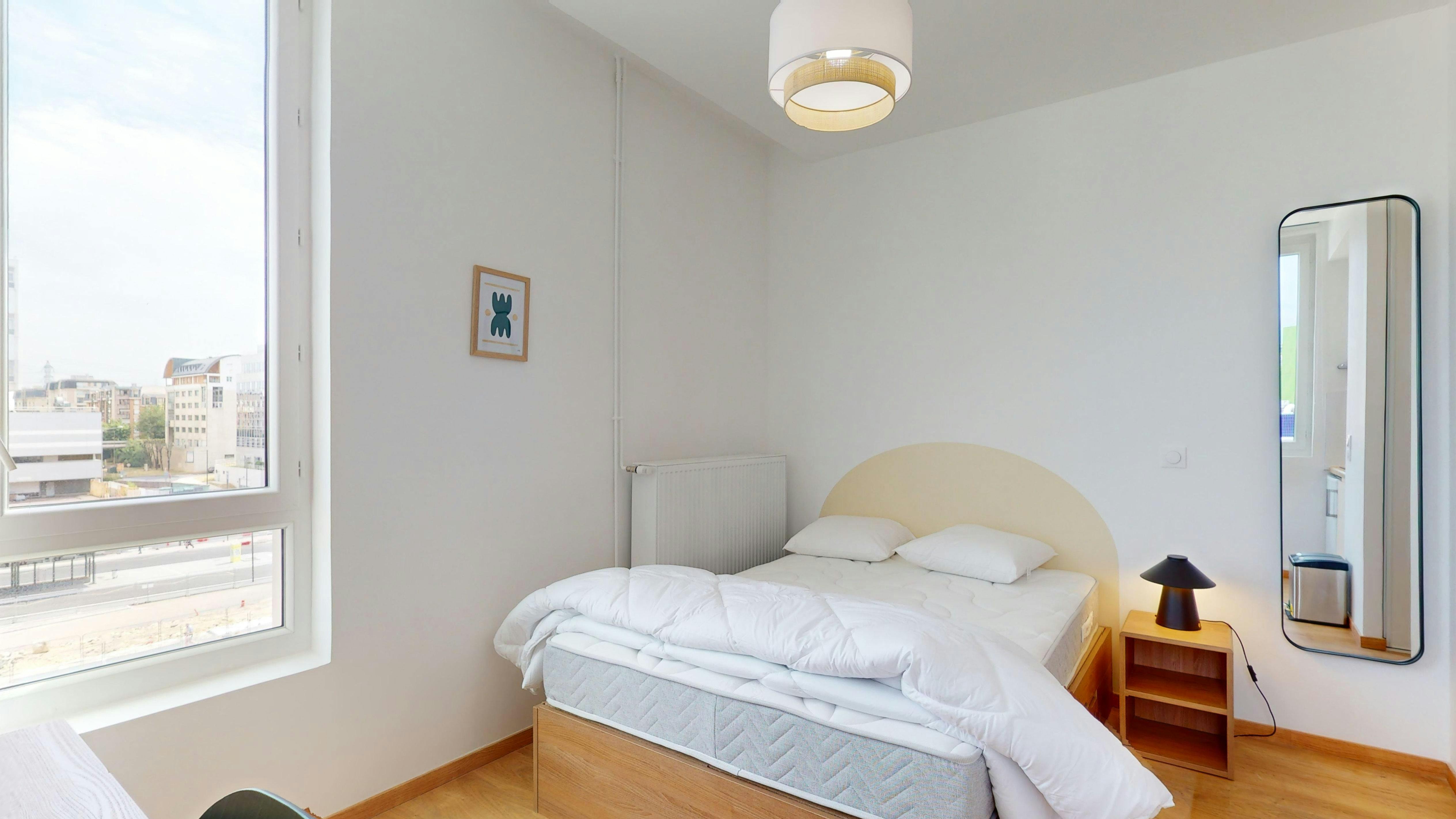 Place de la Pergola, Cergy preview