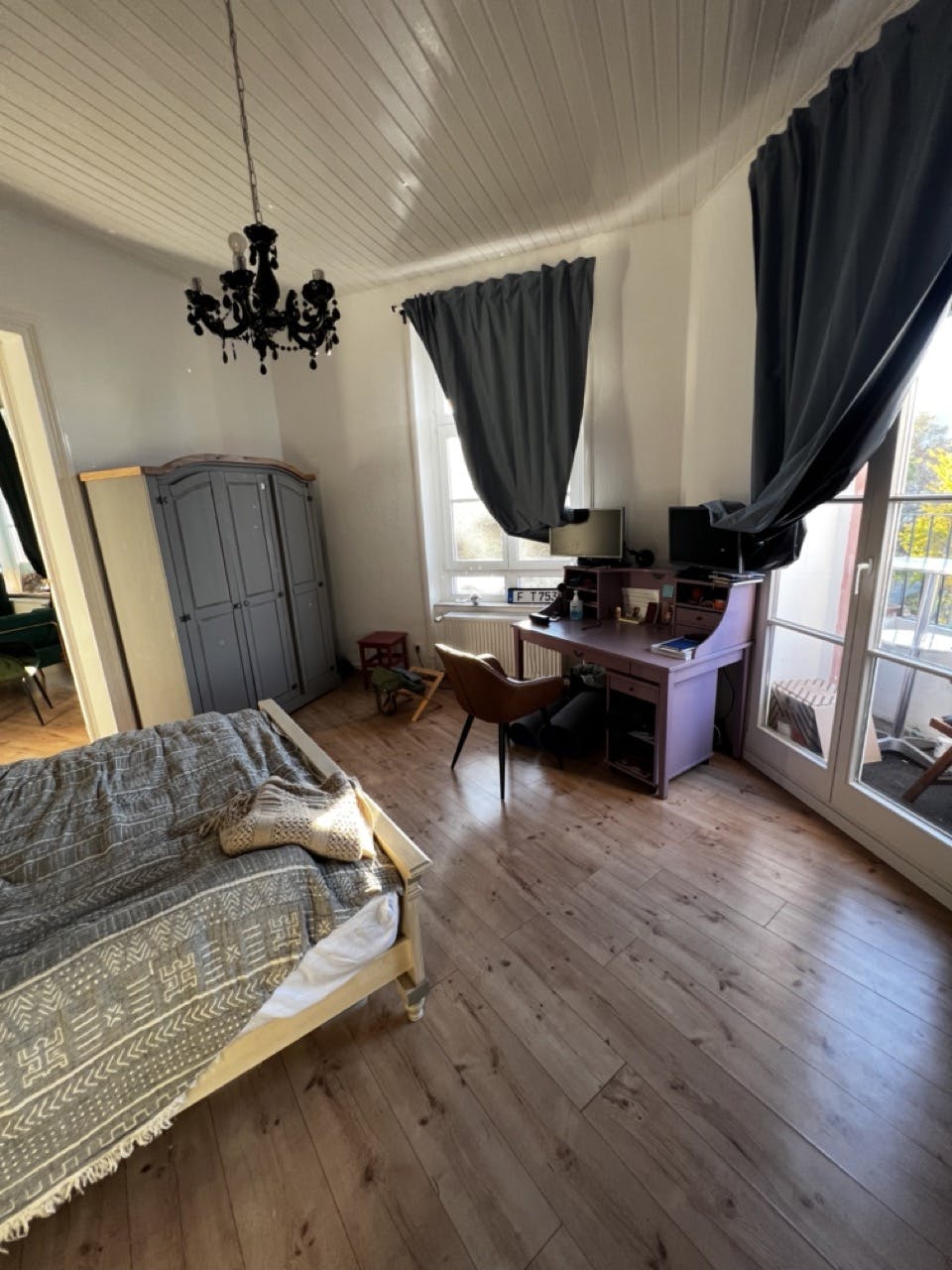 preview gallery tile