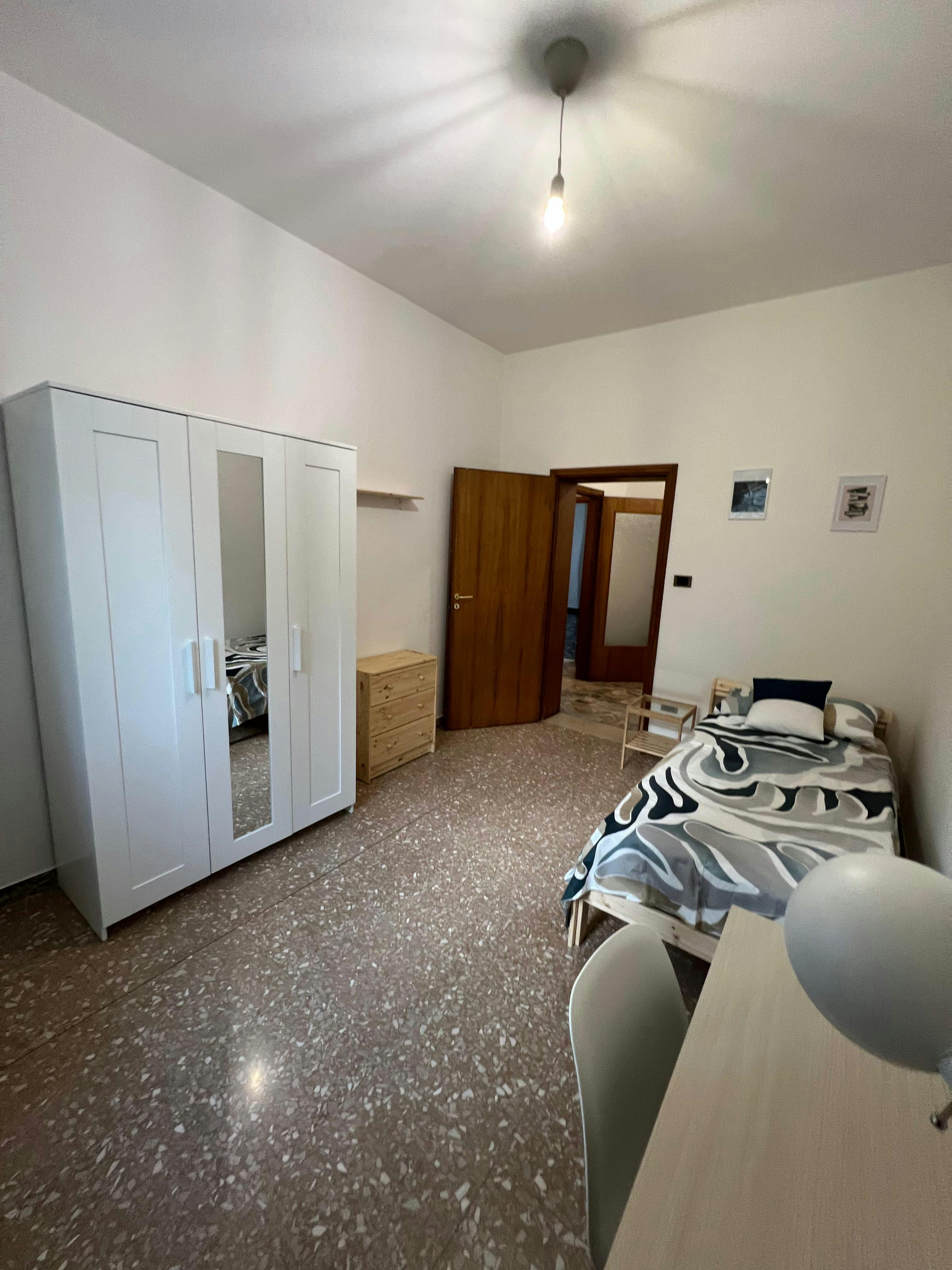 Single room Progresso, 1 bed, 12m² — photo 7