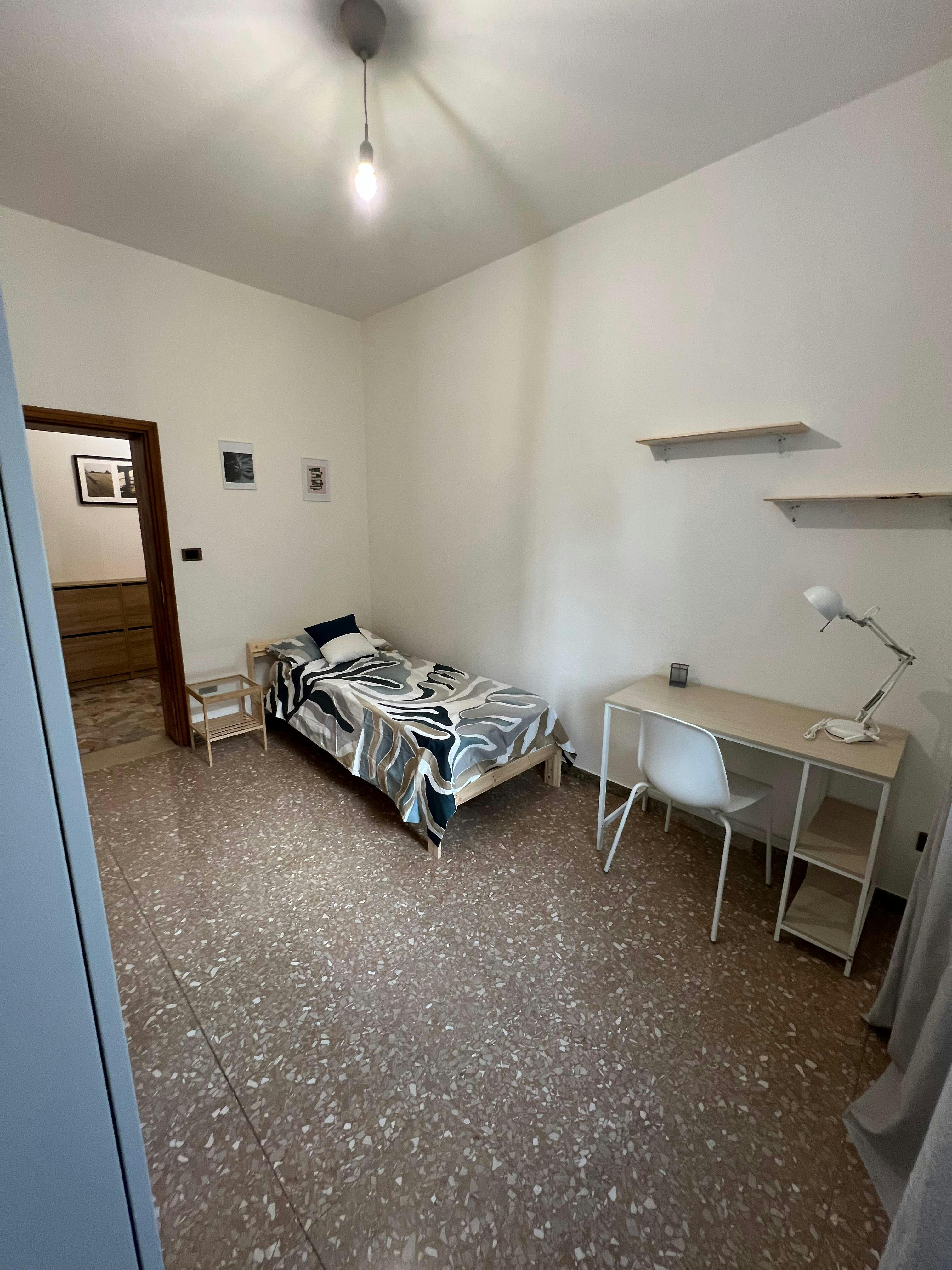 Single room Progresso, 1 bed, 12m² — photo 9