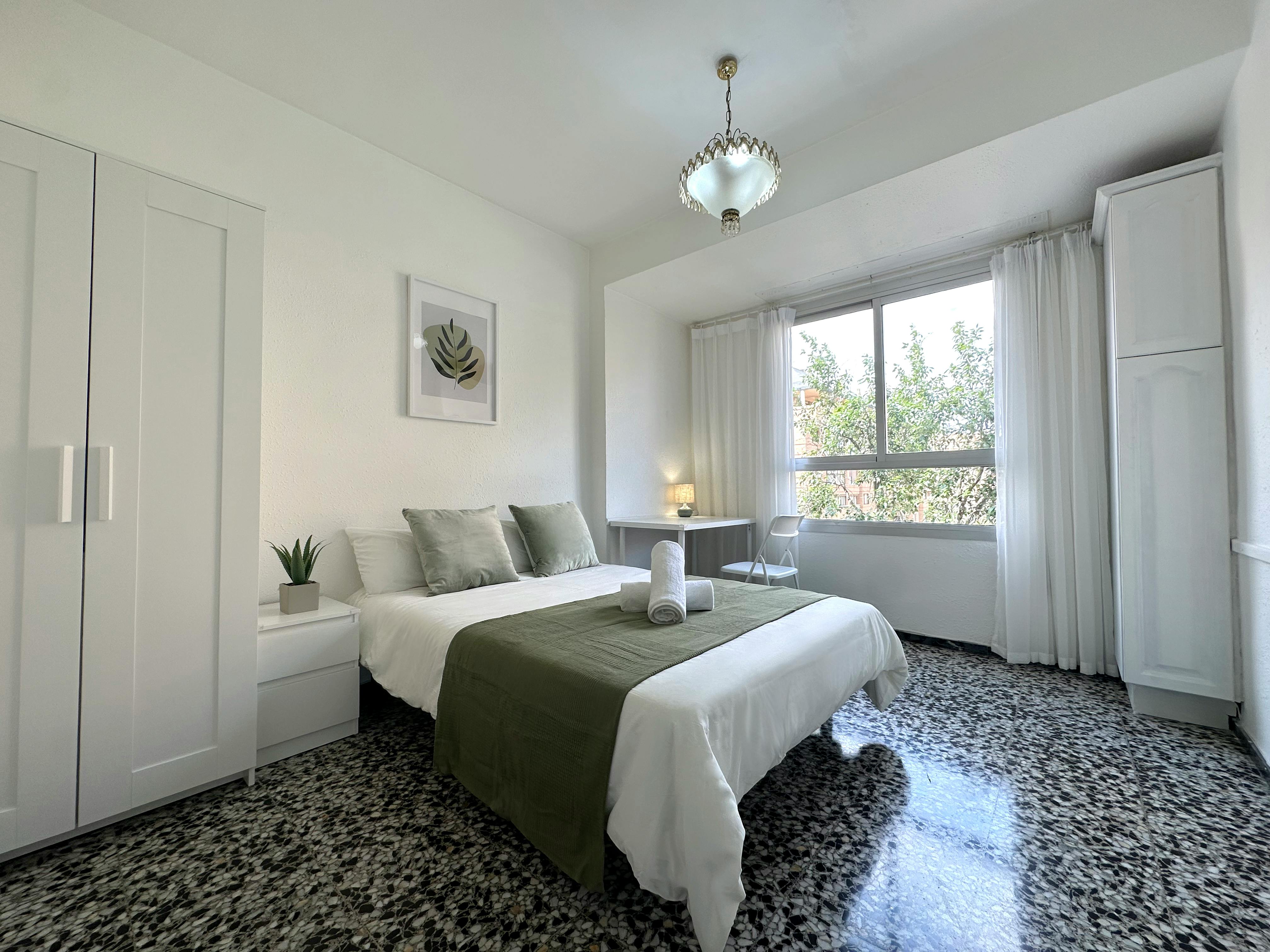 Carrer del Poeta Más i Ros, Valencia preview