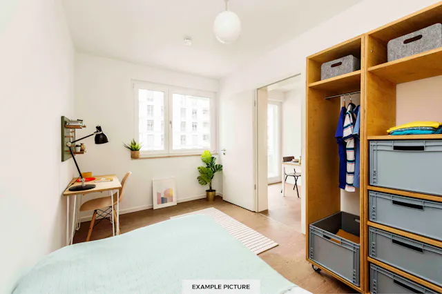 Private room in Klara-Franke-Straße, Berlin (1635082) room image 1