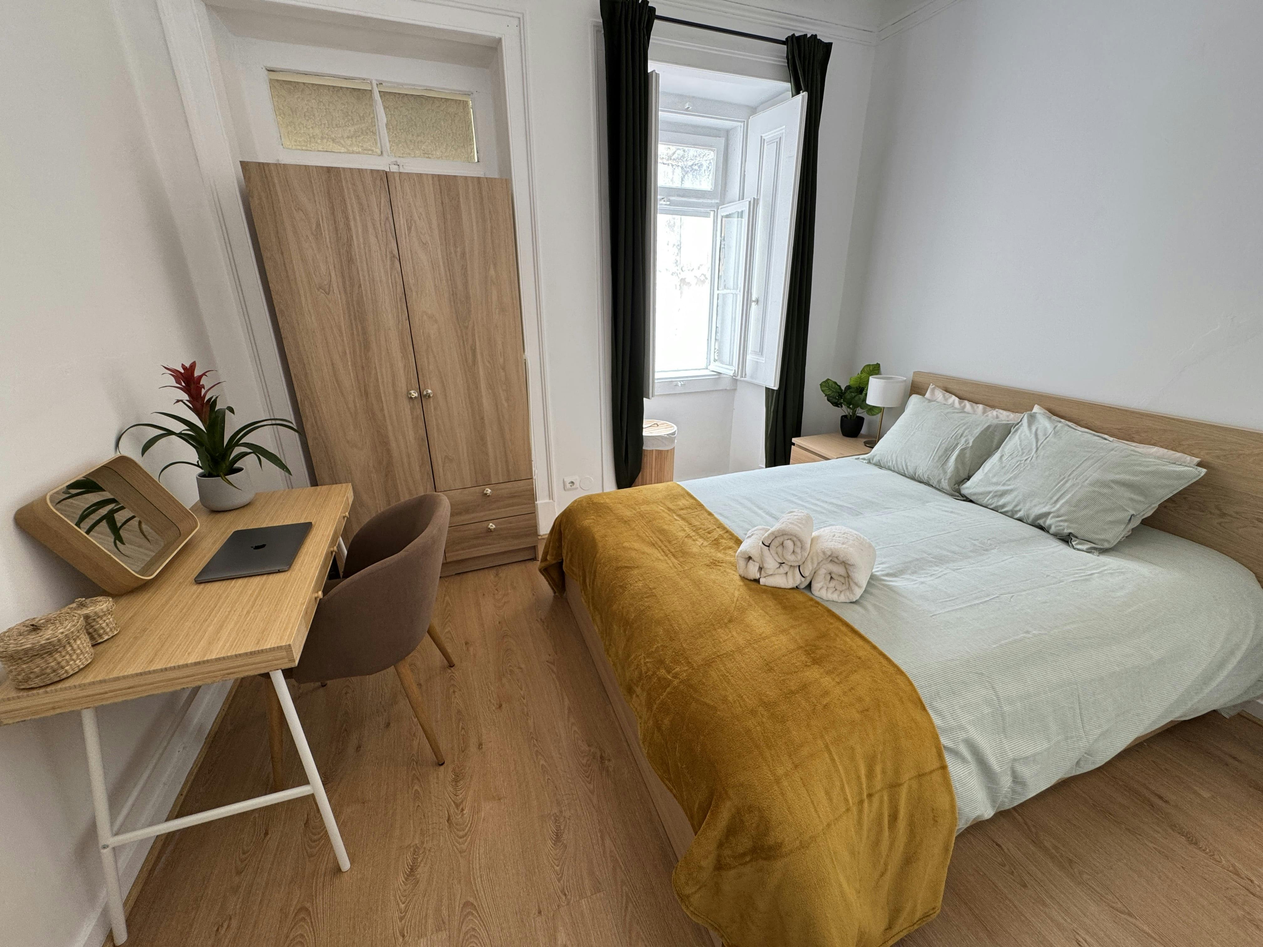 Rua da Esperança, Lisbon preview