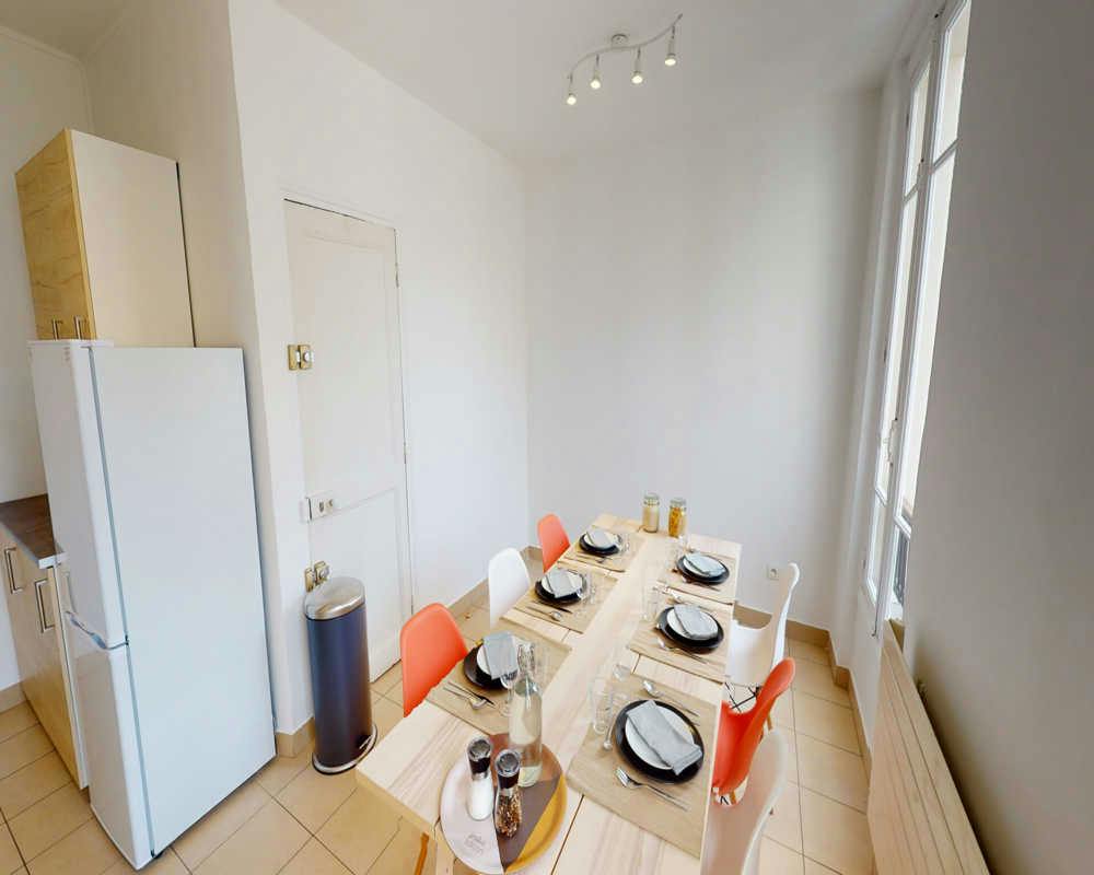 Private room in Rue Saint-Dominique, Paris (1635325) room image 7