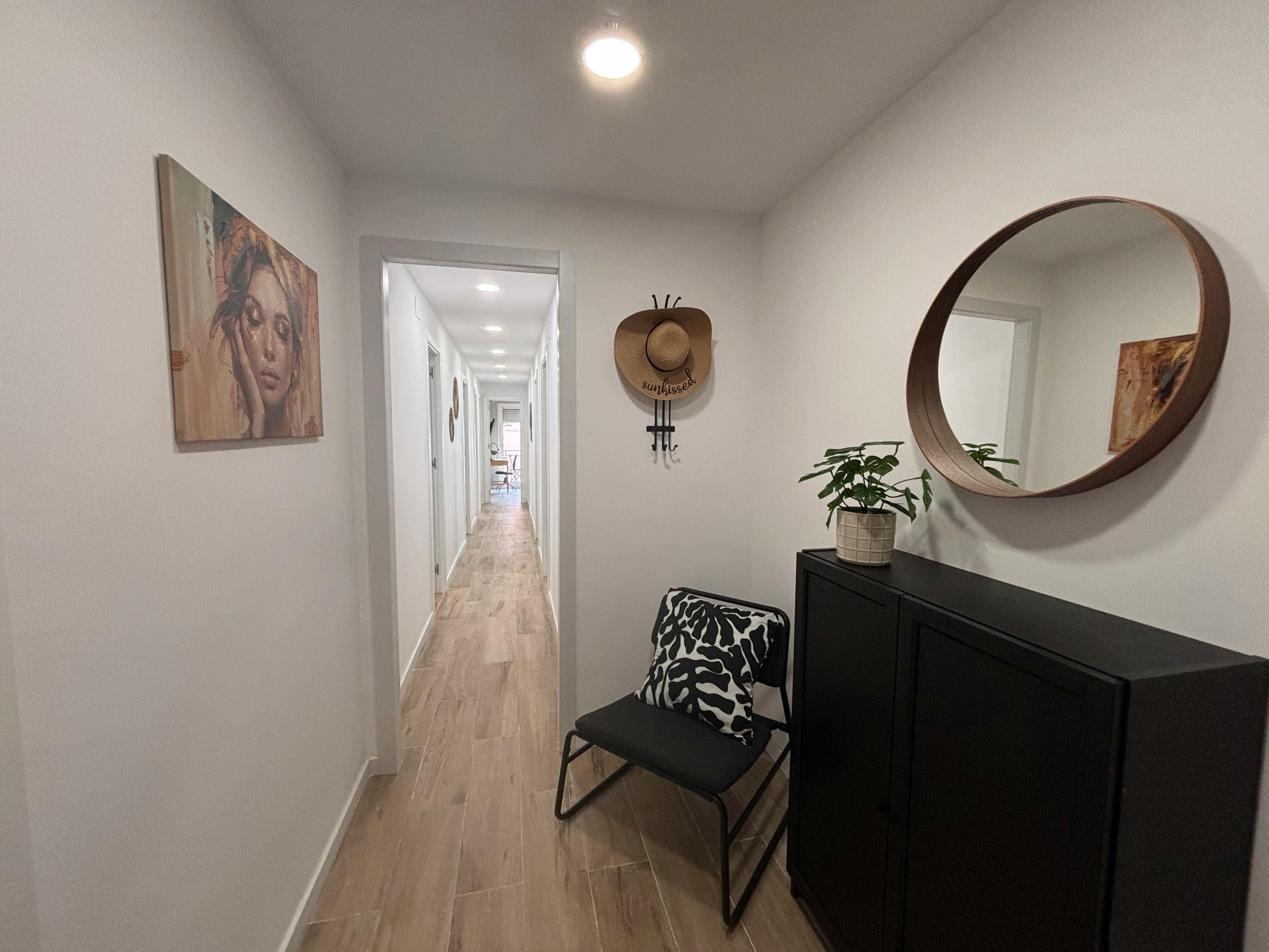 Single room Valencia, 1 bed, 9m² — photo 9