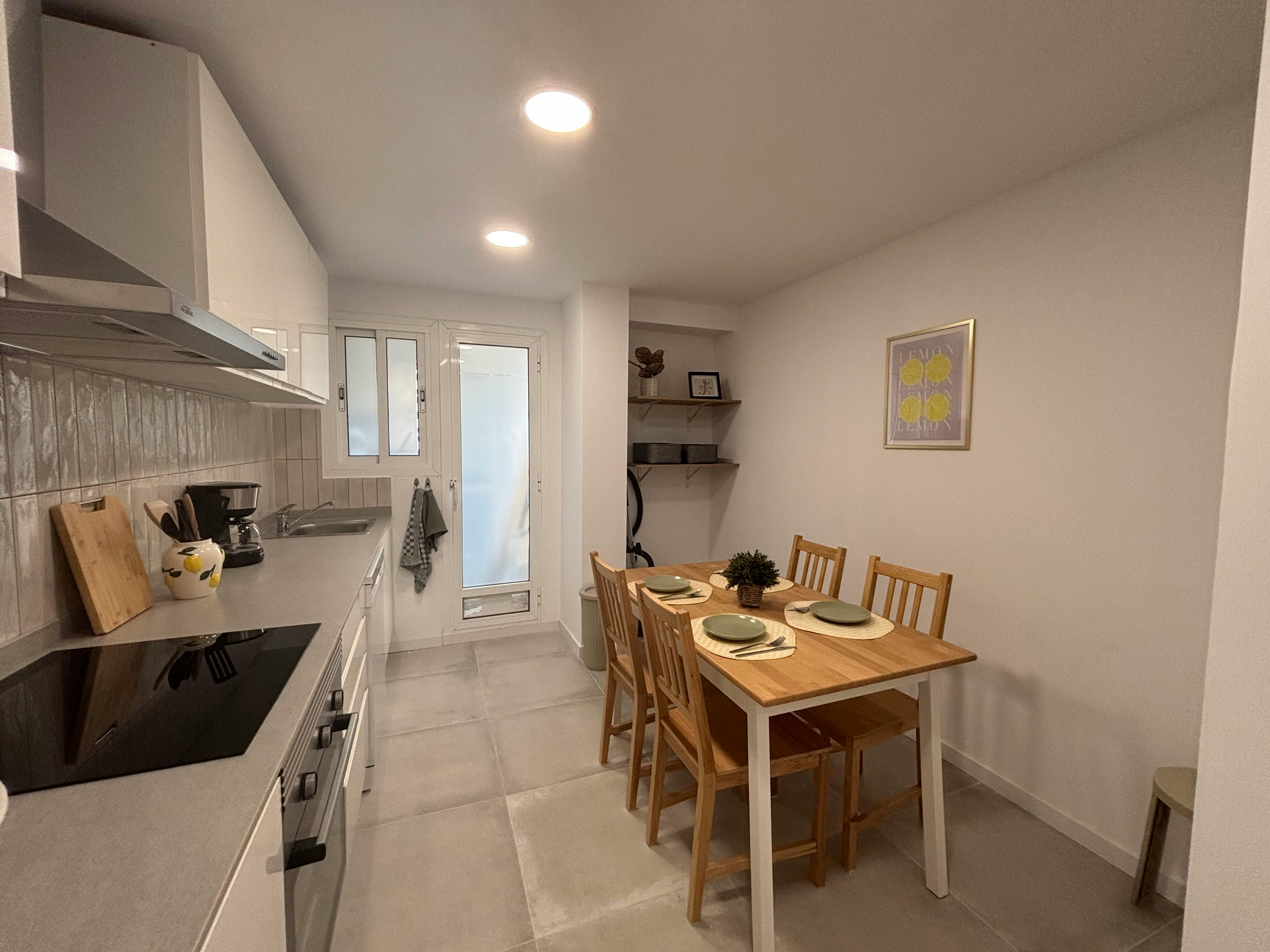 Single room Valencia, 1 bed, 9m² — photo 6