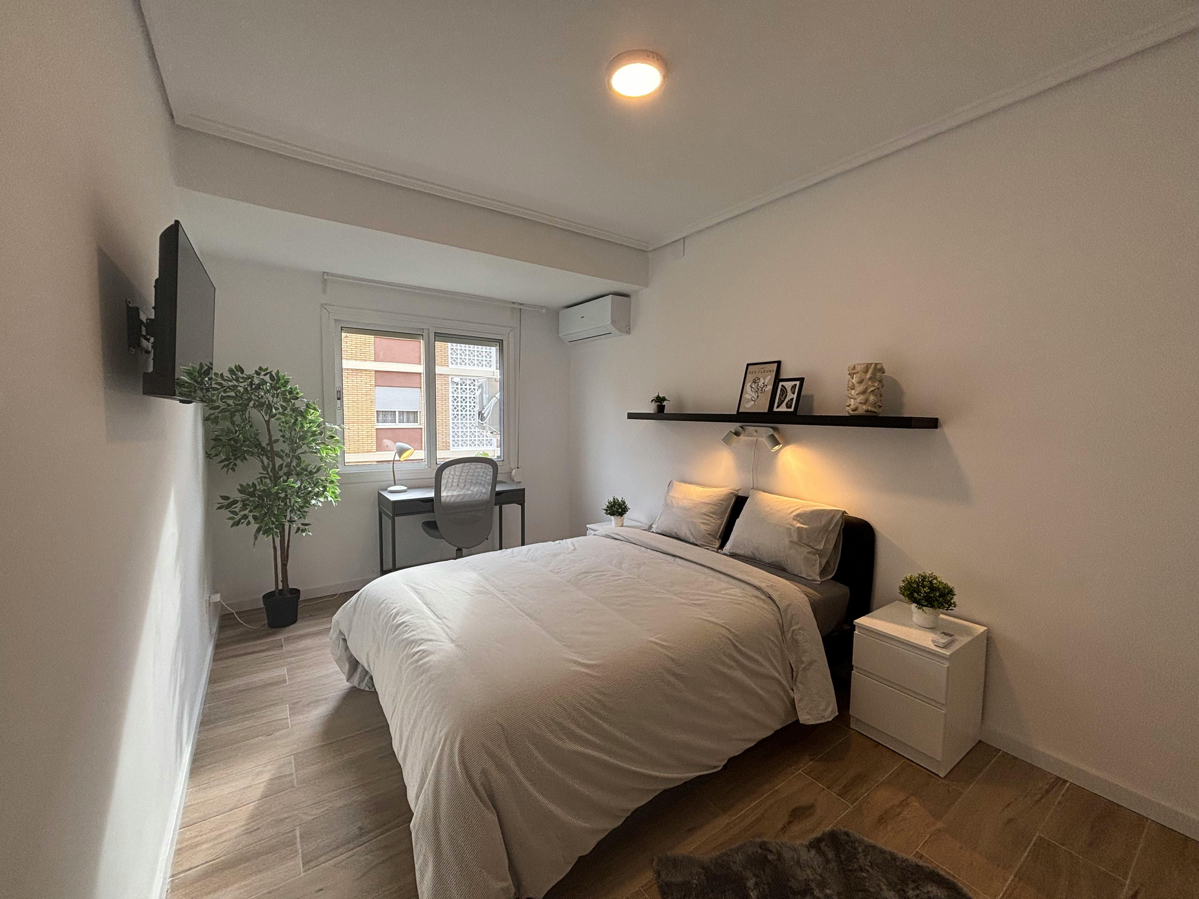 Single room Valencia, 1 bed, 12m² — photo 7