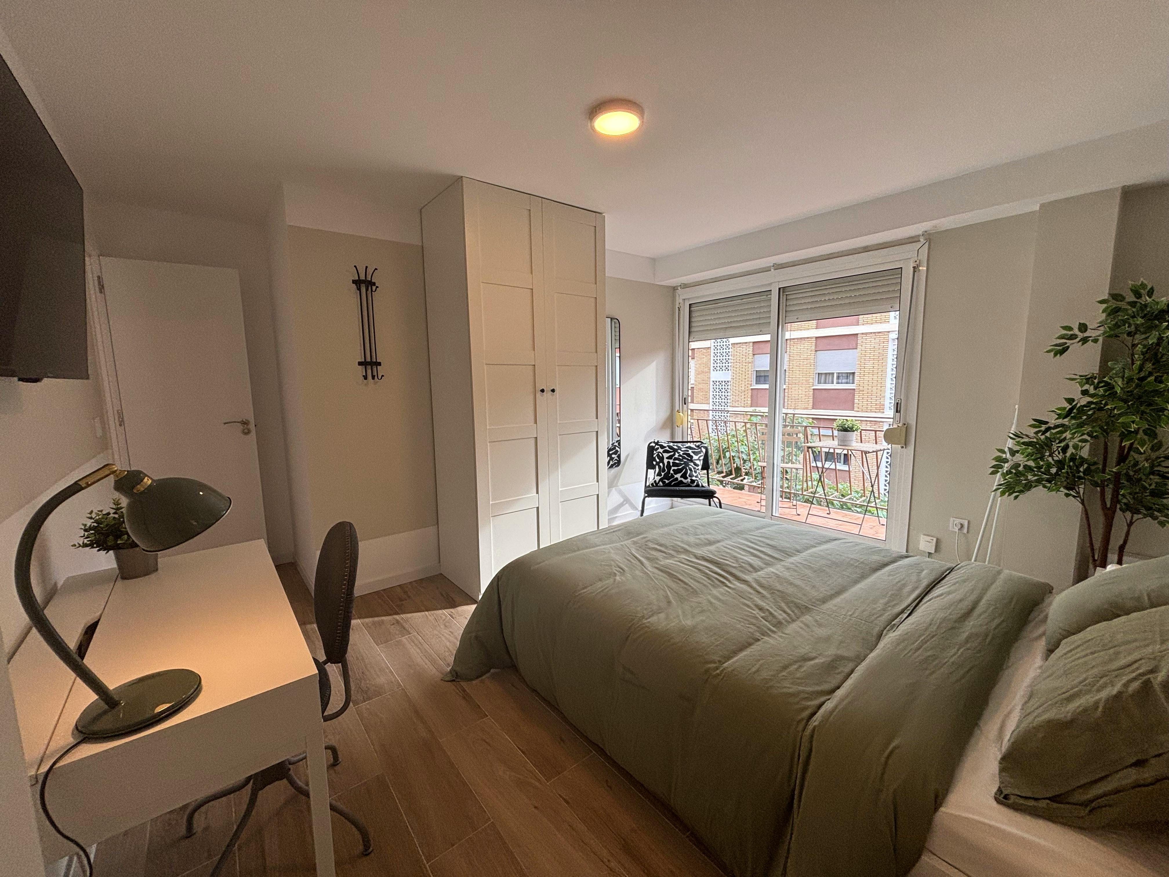 Single room Valencia, 1 bed, 12m² — photo 6
