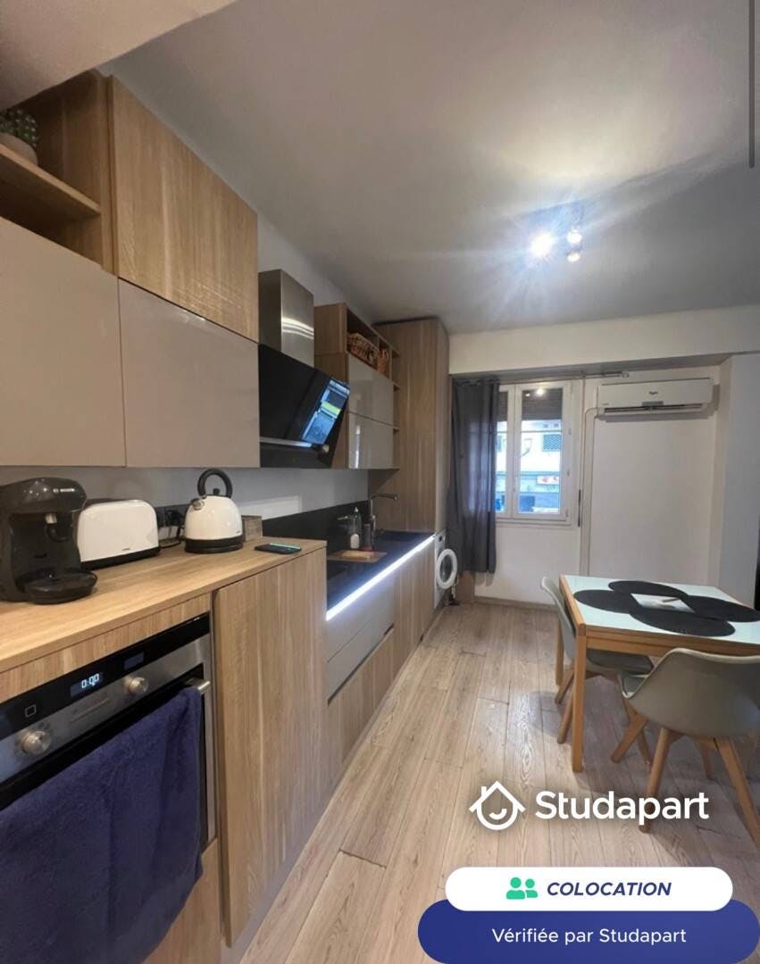 Private room for rent on Boulevard Gambetta, Nice