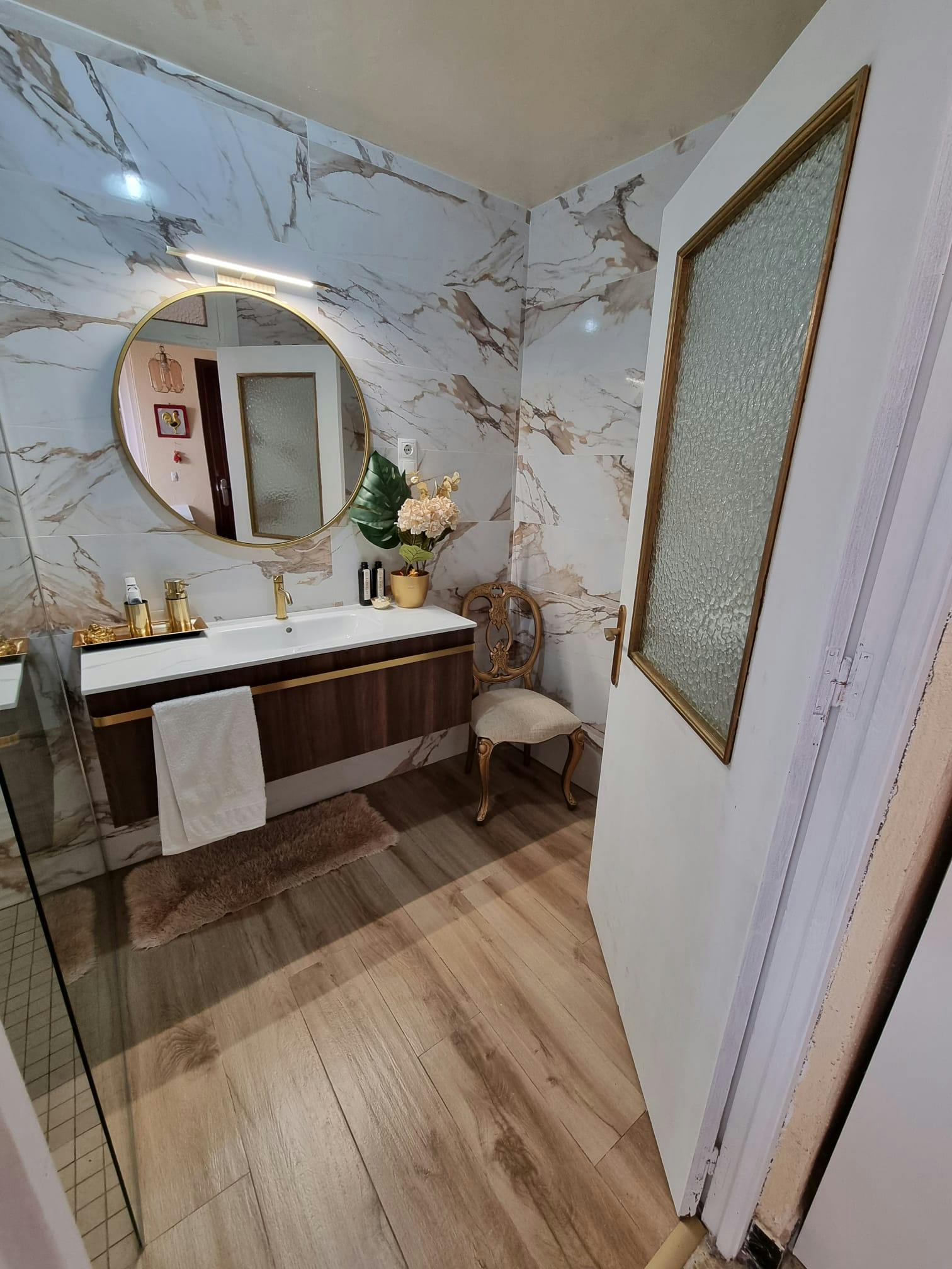 preview gallery tile