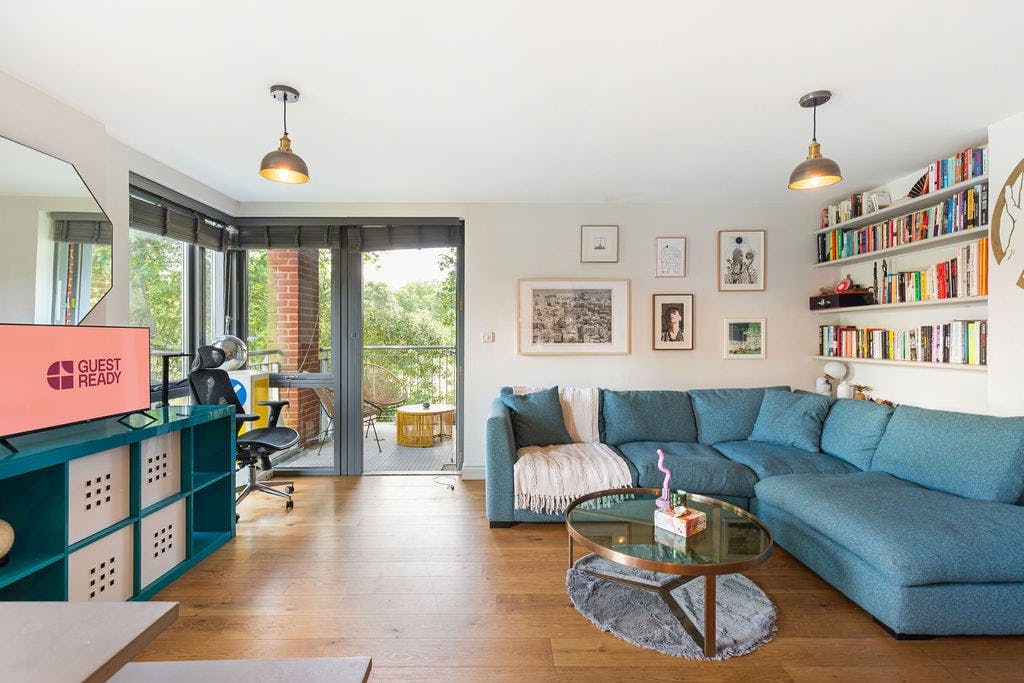Apartment London, 2 beds — photo 6
