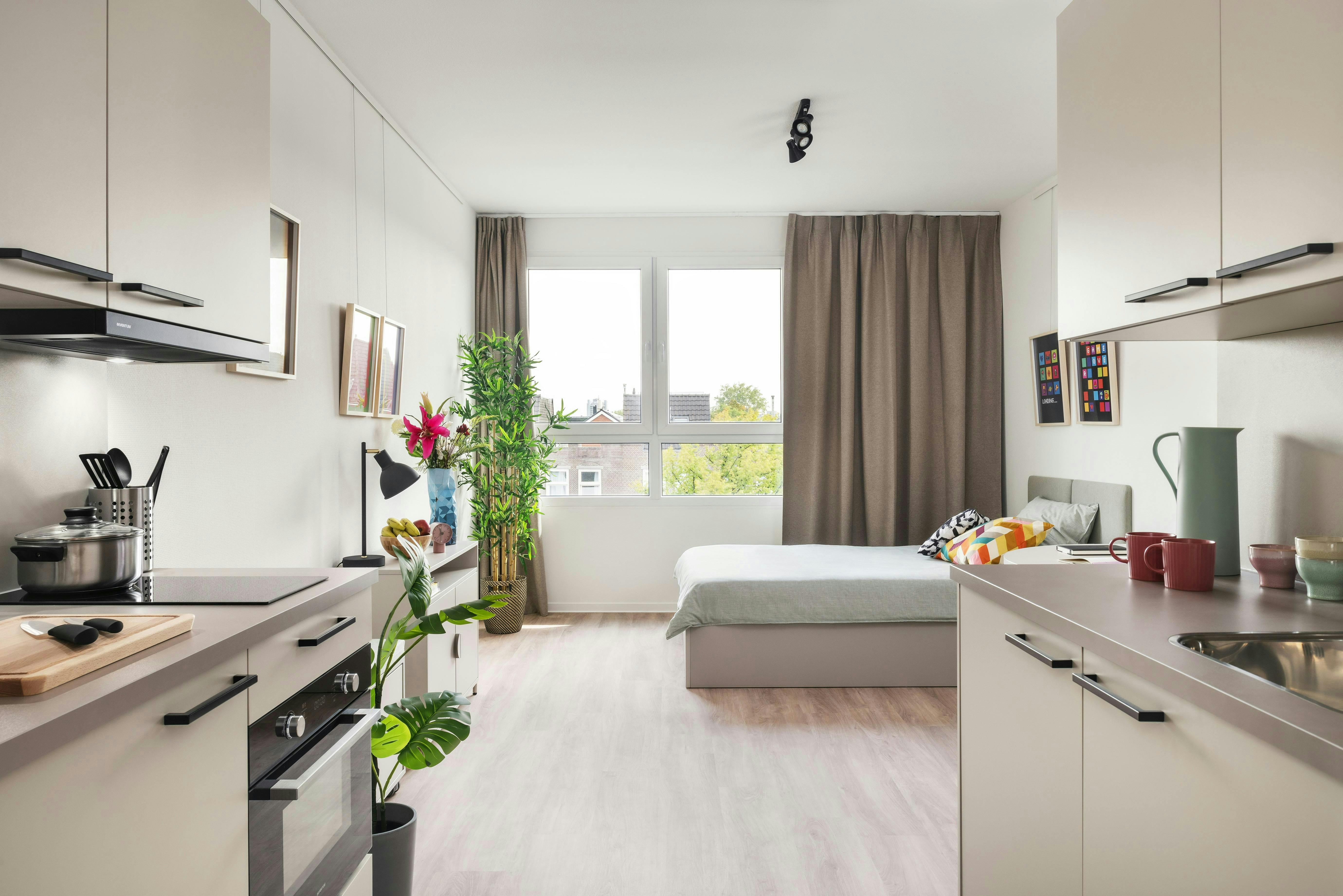 Studio for rent for €1,420 per month in Leiden, Ypenburgbocht