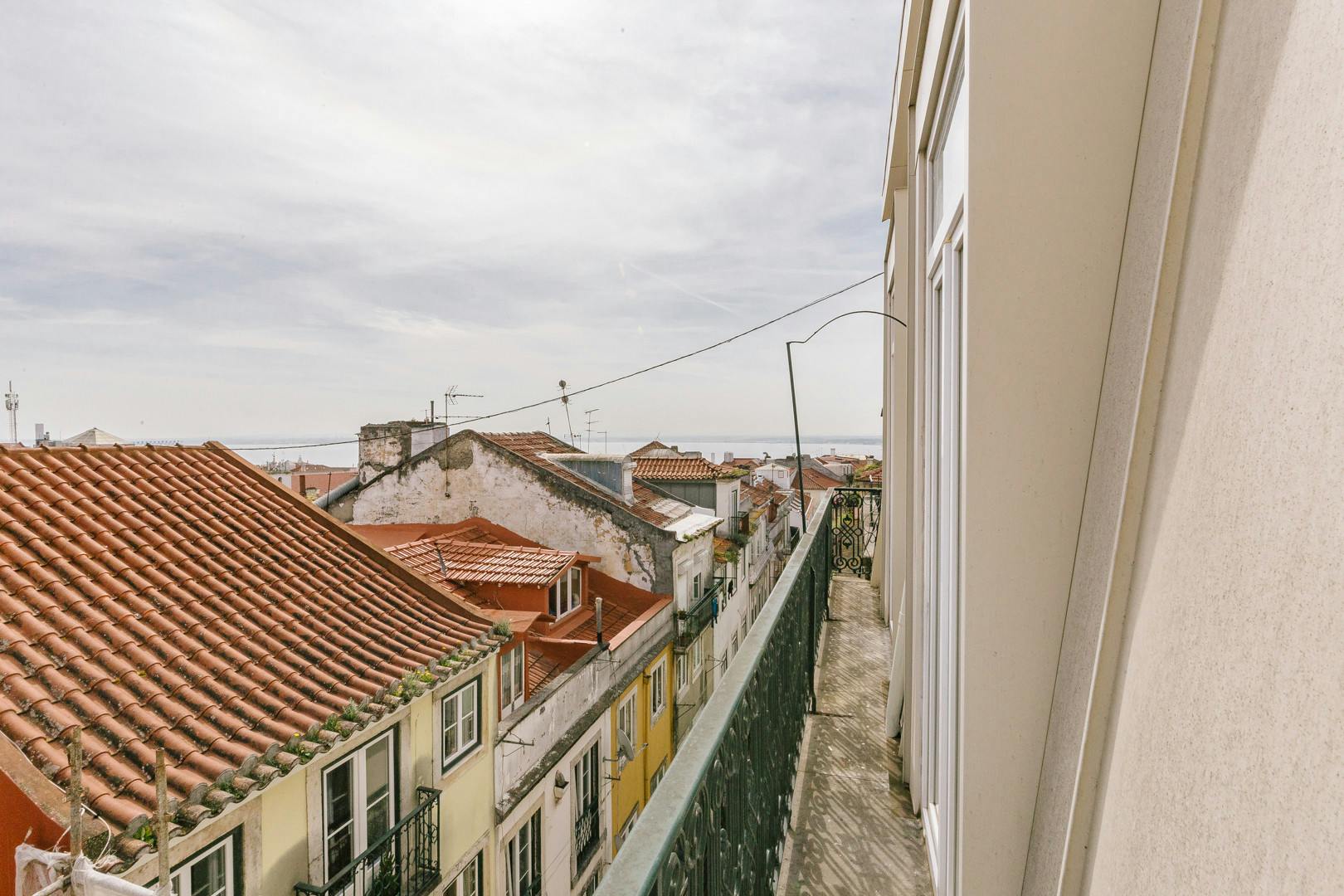 Apartment Lisbon, 4 beds — photo 5