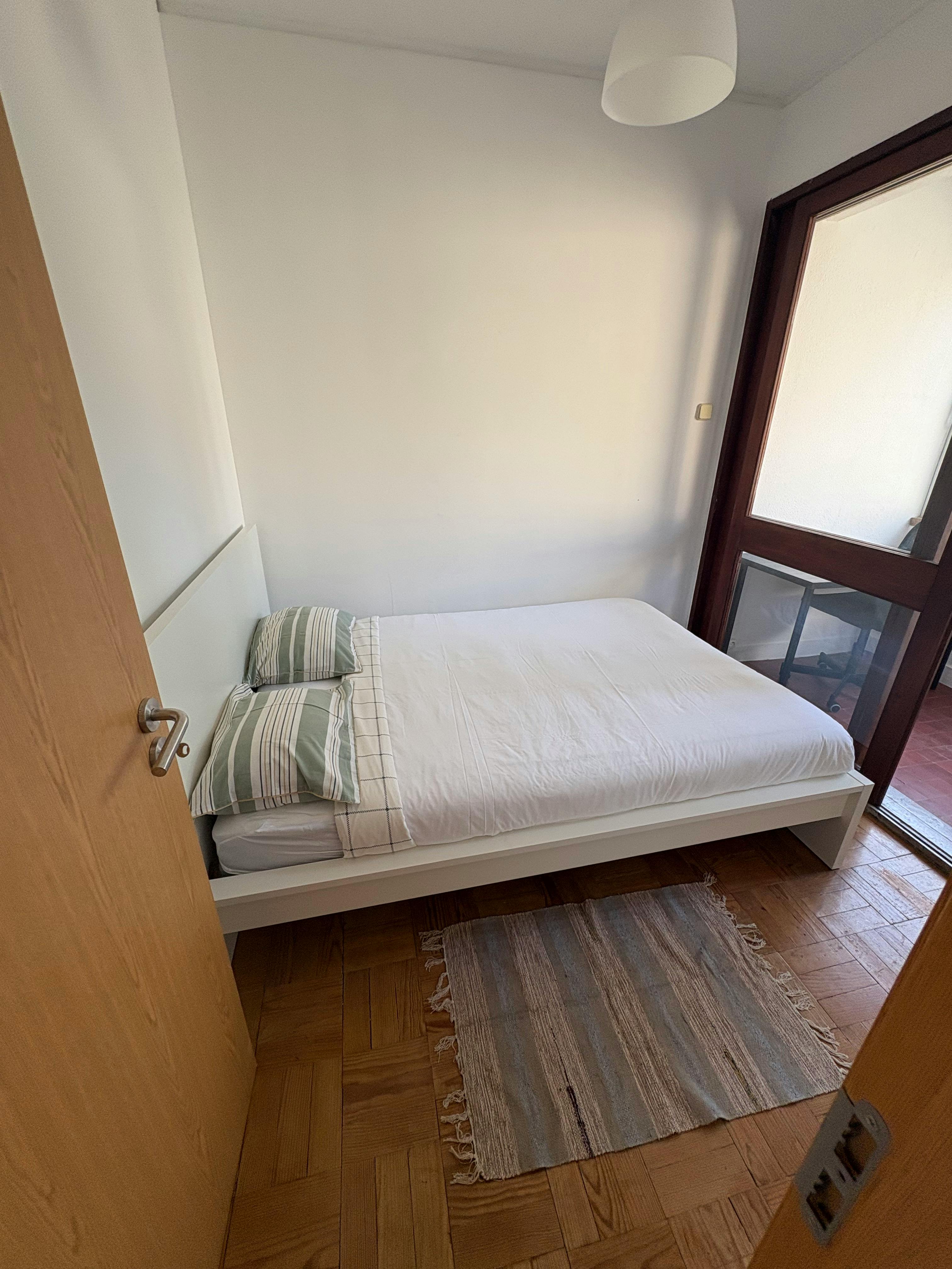 Single room Porto, 1 bed, 16m² — photo 19
