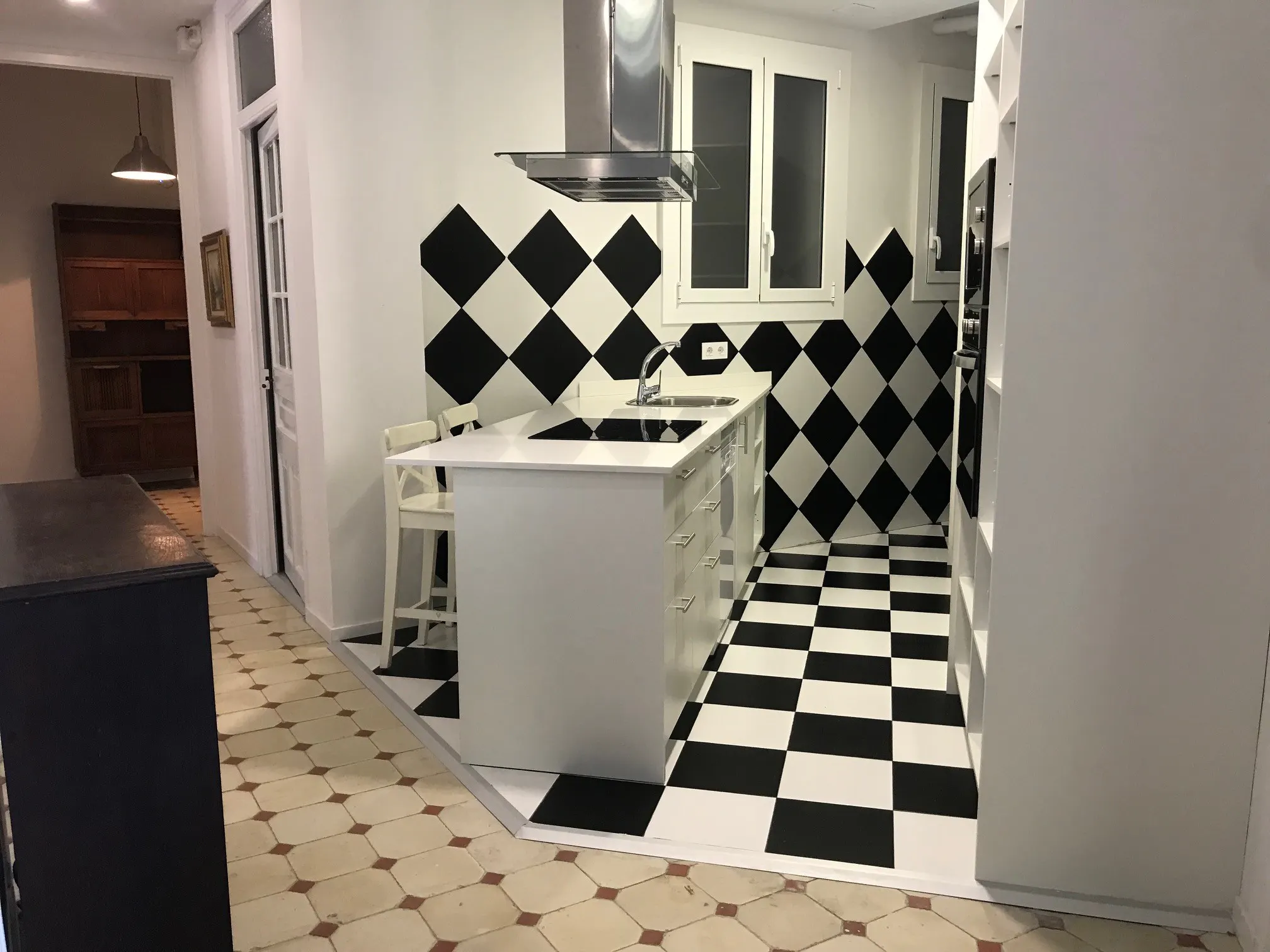 6-Bedroom Apartment in Ronda de Sant Antoni, Barcelona (1635816) ROOM 3