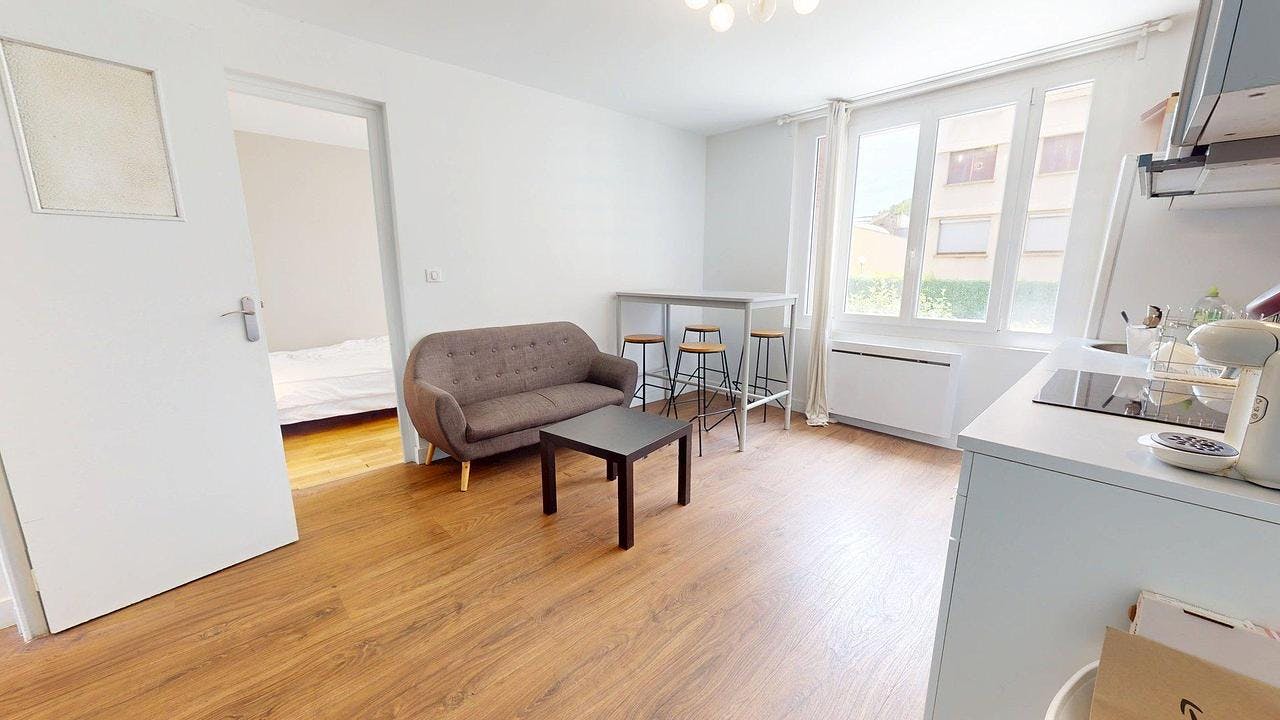 Single room Lyon, 1 bed, 10m² — photo 1