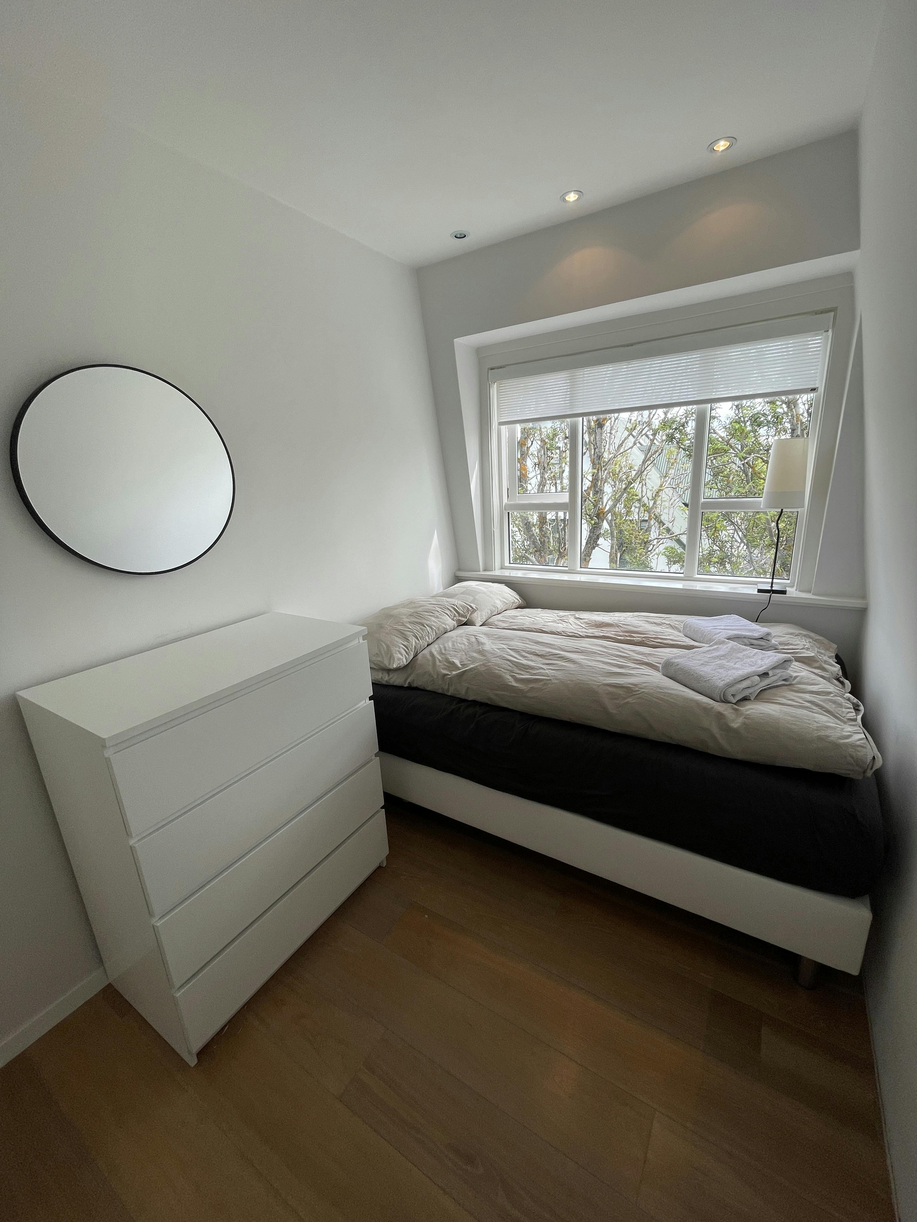 Private room for rent for ISK 174,026 per month in Reykjavík, Sólvallagata