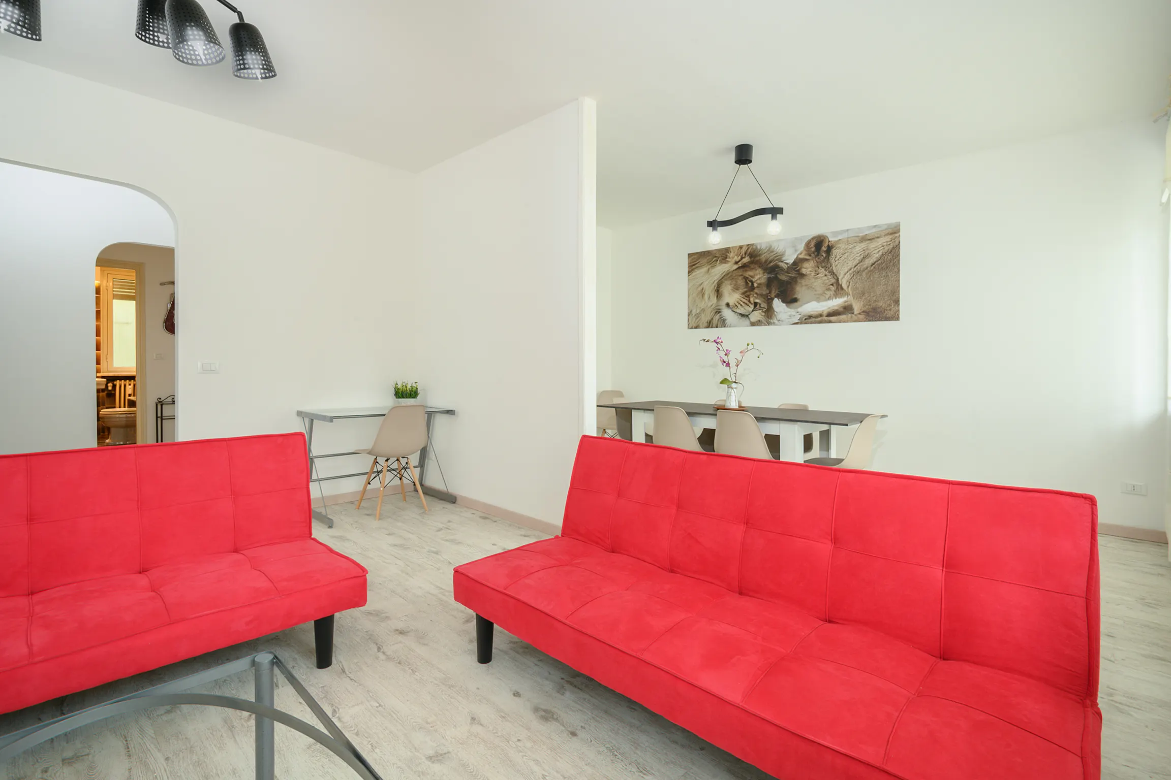 3-Bedroom Apartment in Via Andrea Sacchi, Rome (1635997) ROOM 3