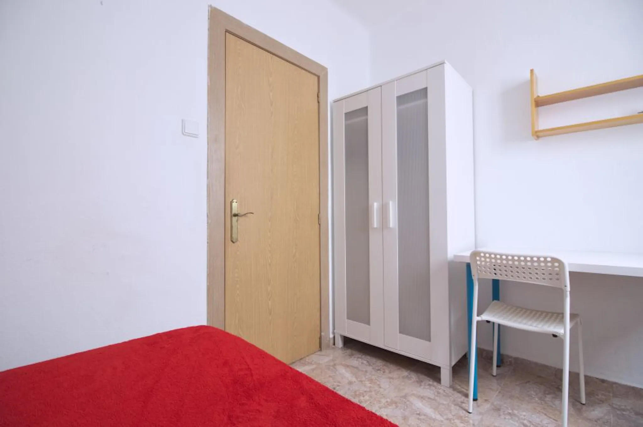 Carrer d'Albocàsser, Valencia preview