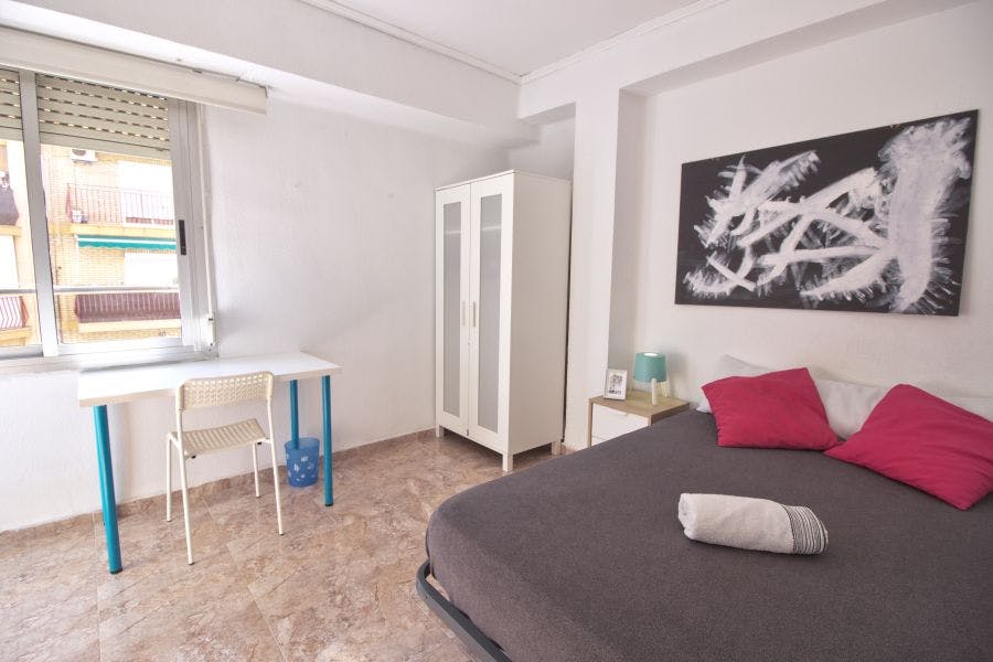 Carrer d'Albocàsser, Valencia preview