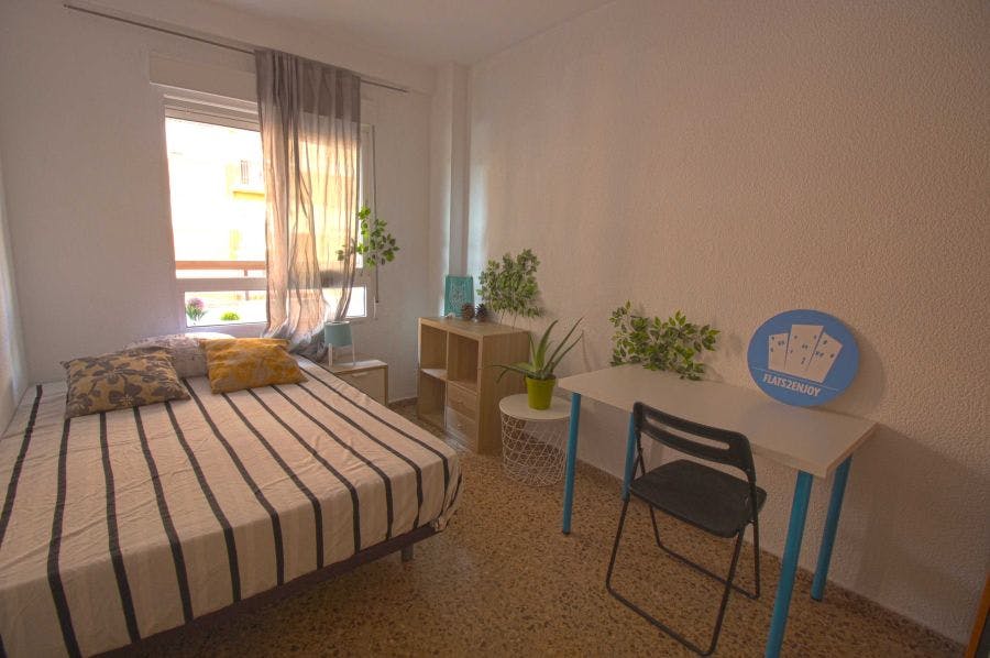 Carrer del Mestre Valls, Valencia preview