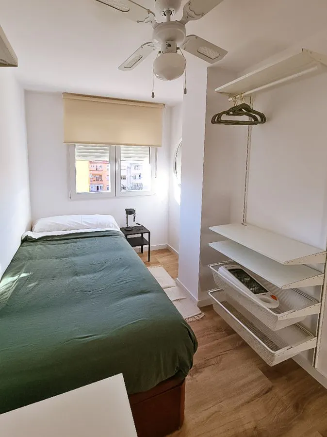 Private room in Carrer de Víctor Moya, Valencia (1636189) ROOM 2