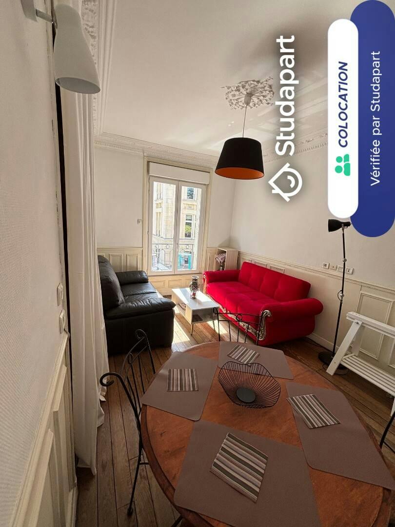 Privé kamer te huur voor € 439 per maand in Reims, Rue du Barbâtre
