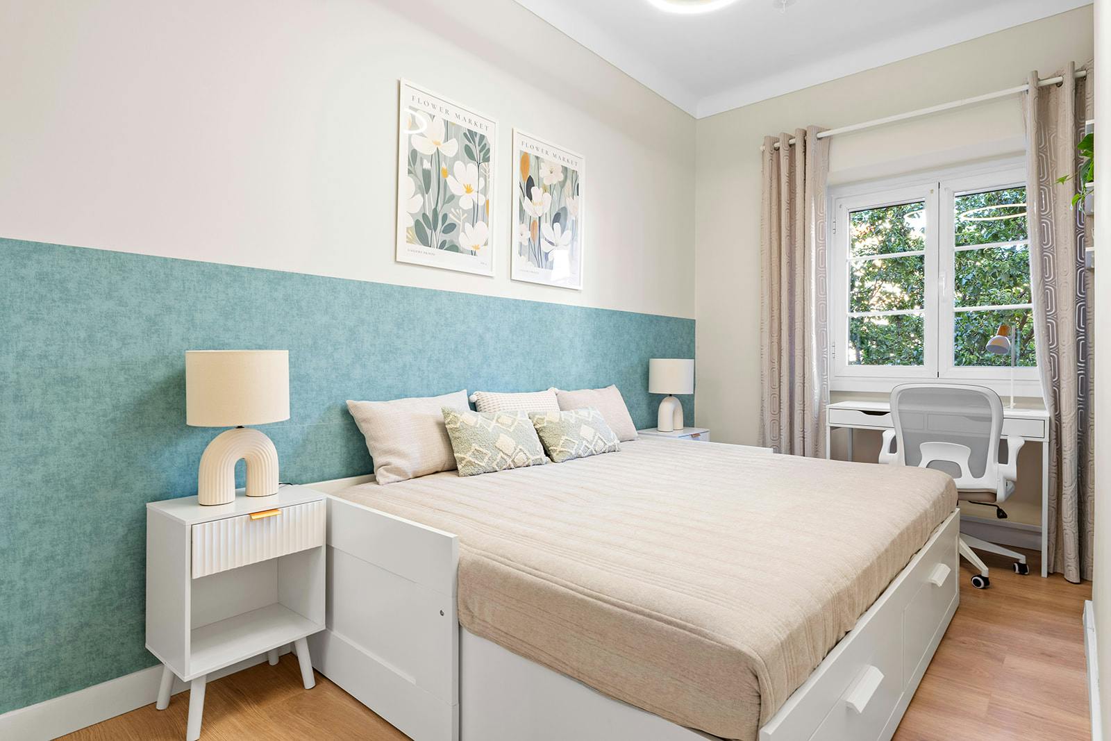 preview gallery tile