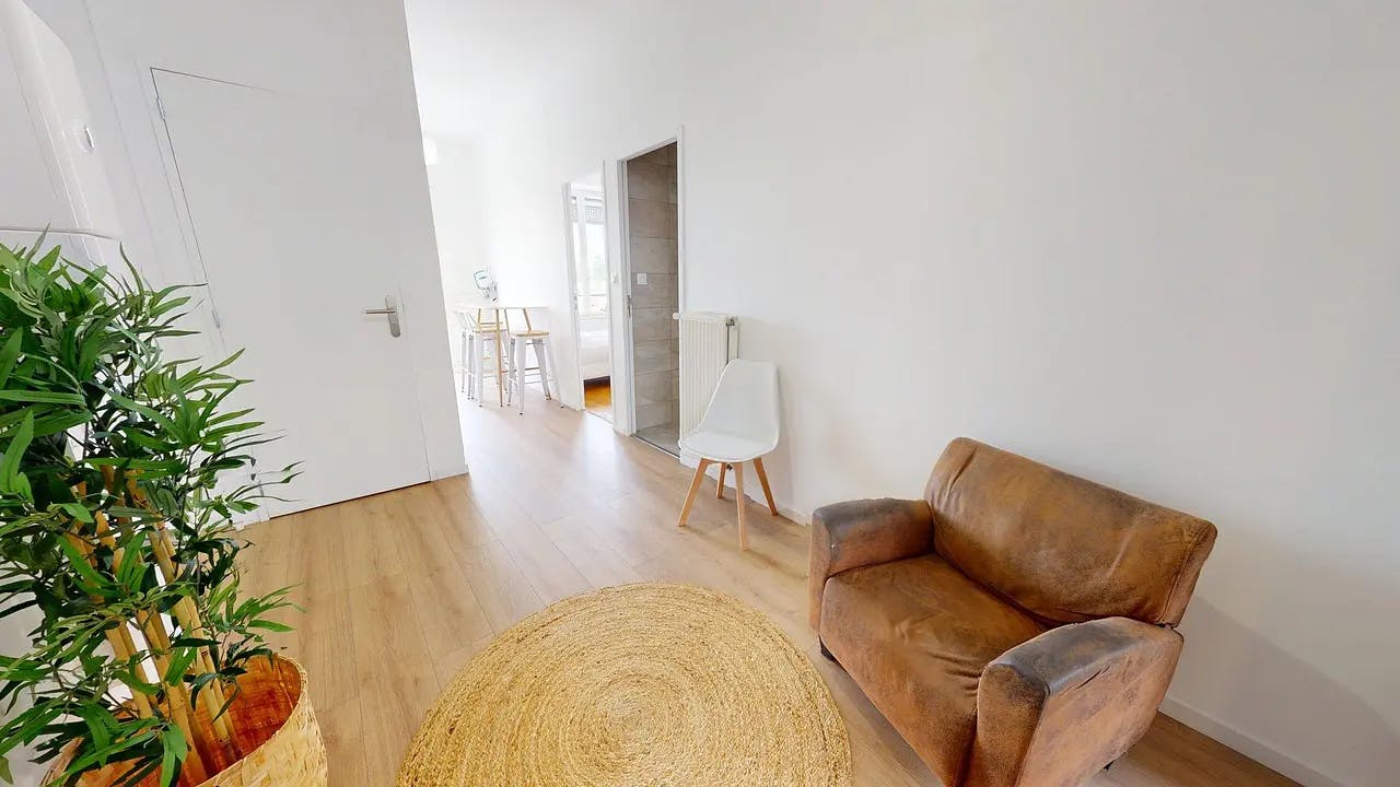Single room Lyon, 1 bed, 13m² — photo 18