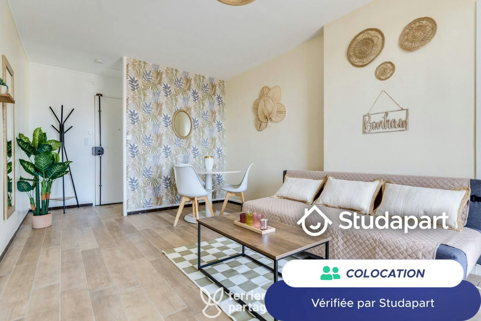 Private room for rent on Rue des Linots, Marseille - Vue 3
