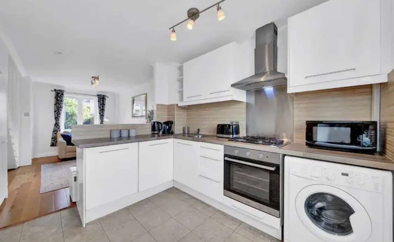 Apartment London, 2 beds — photo 1
