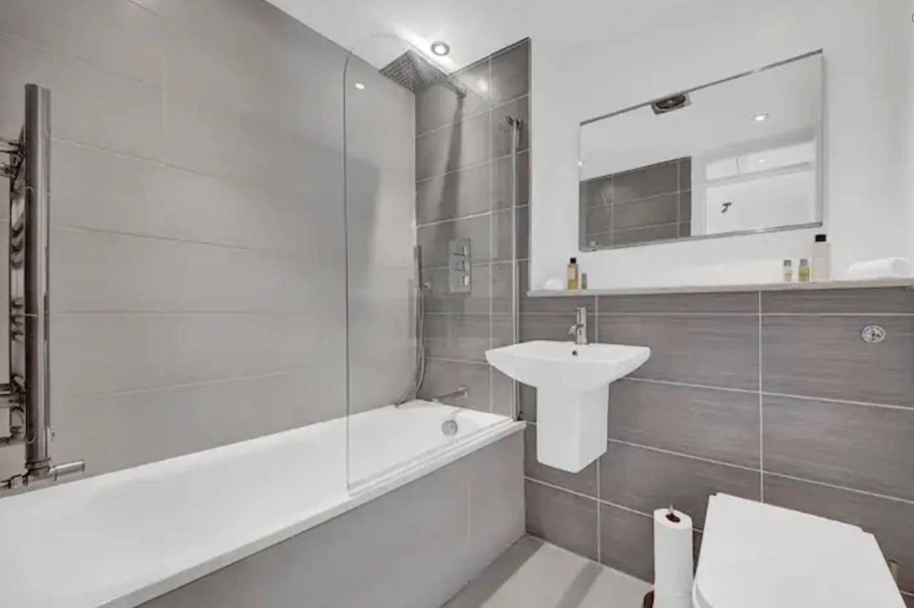 Apartment London, 2 beds — photo 3