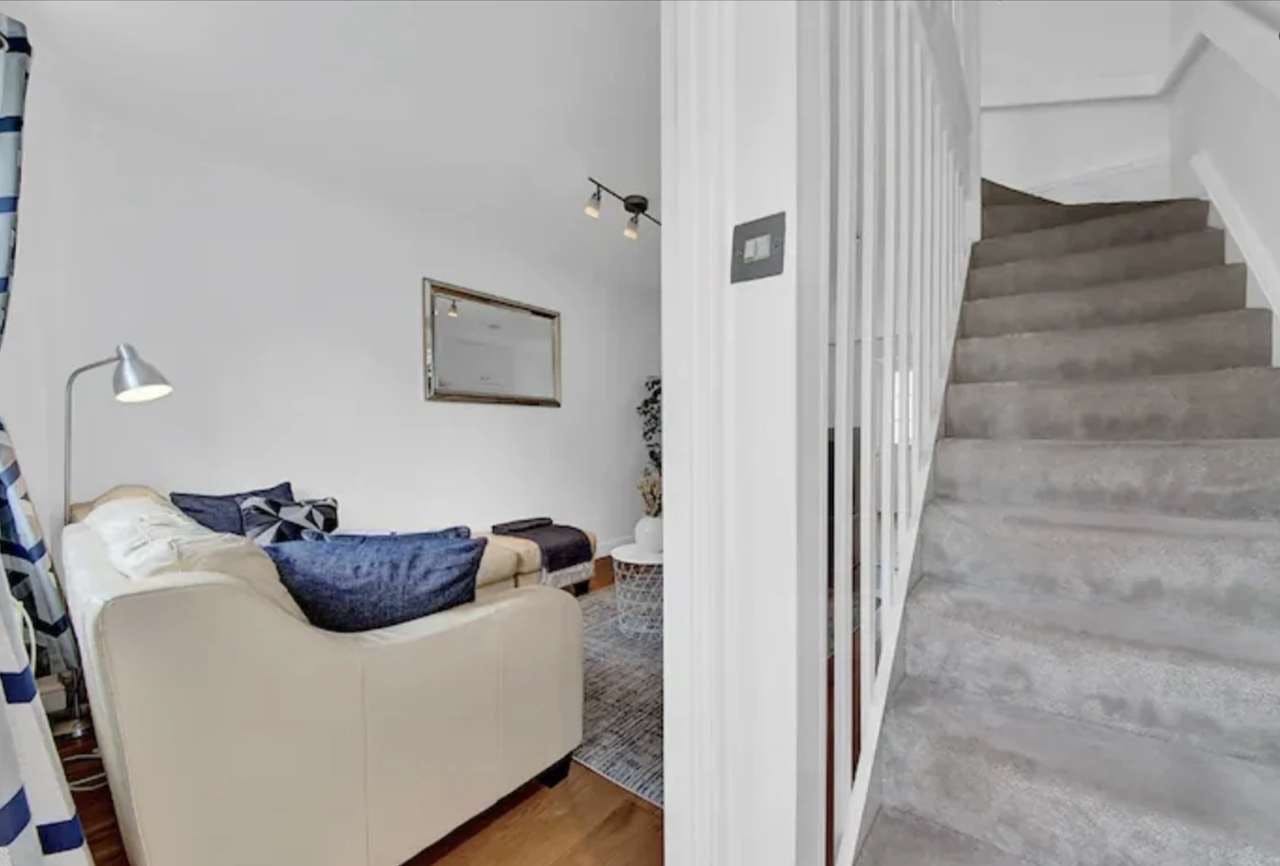 Apartment London, 2 beds — photo 5