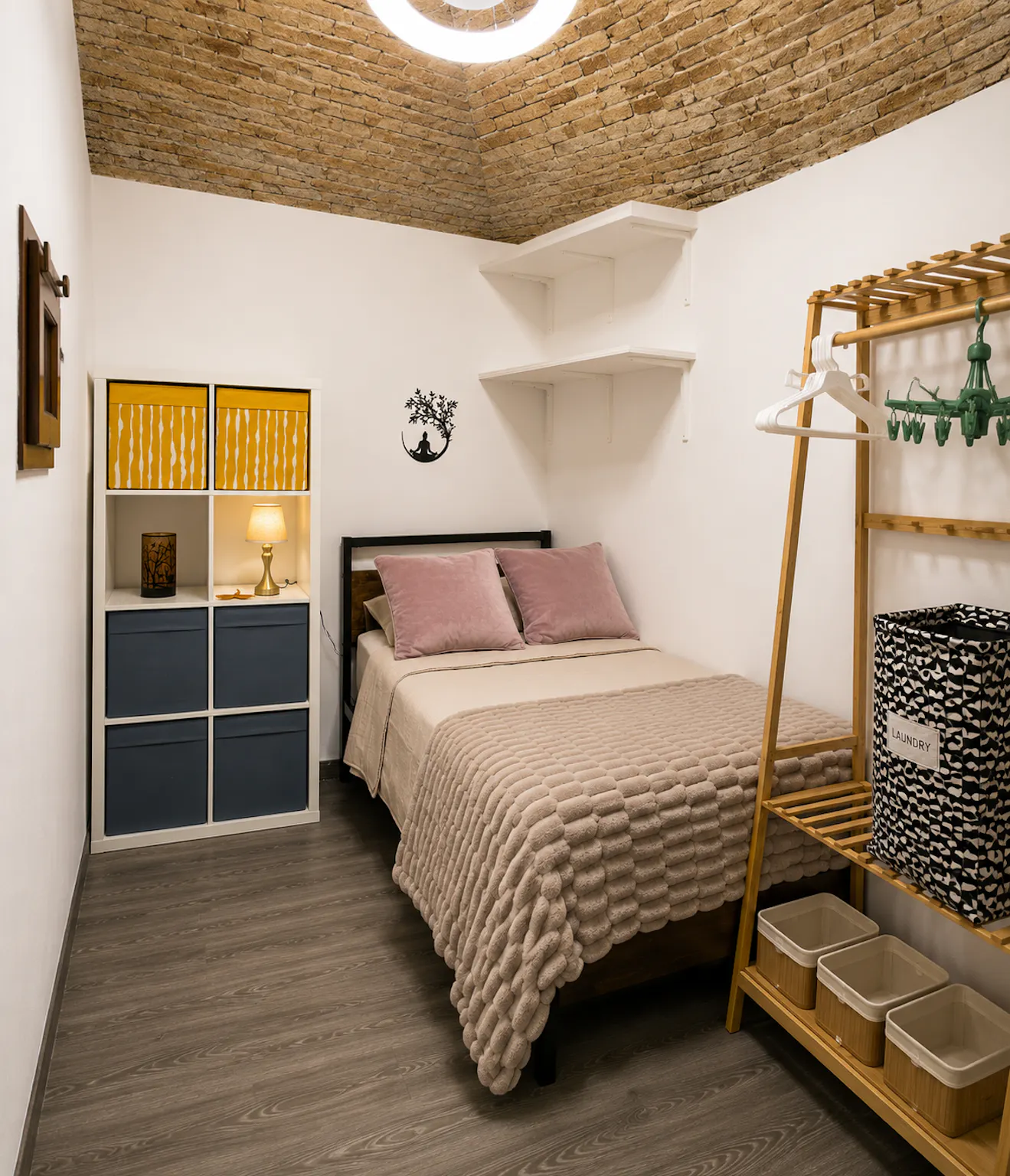 Carrer de Sant Carles, Barcelona preview