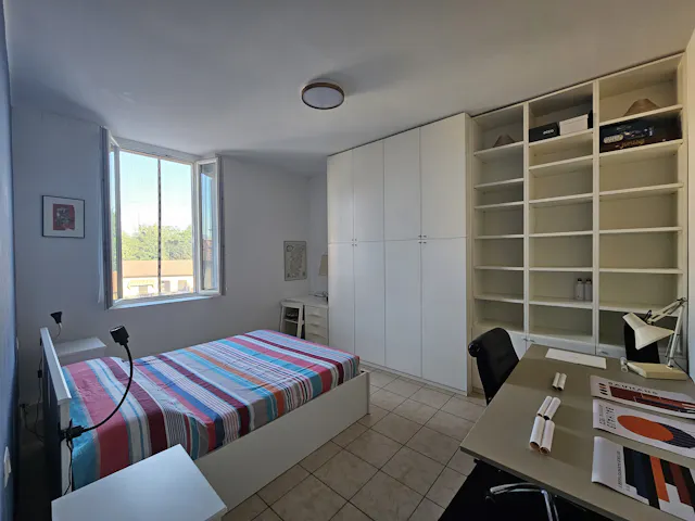 Private room in Via Bainsizza, Varese (1636497) room image 2